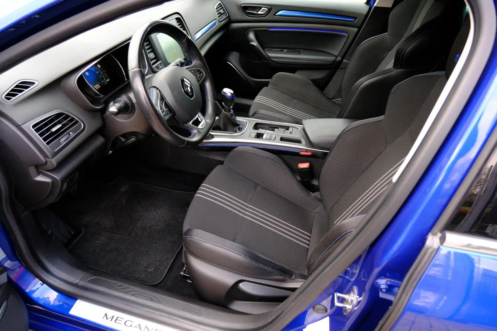 Renault Megane 1.2 TCe 132pk GT-Line Navi|Sporstoelen|Cam|ParkAss Niebieski - 2