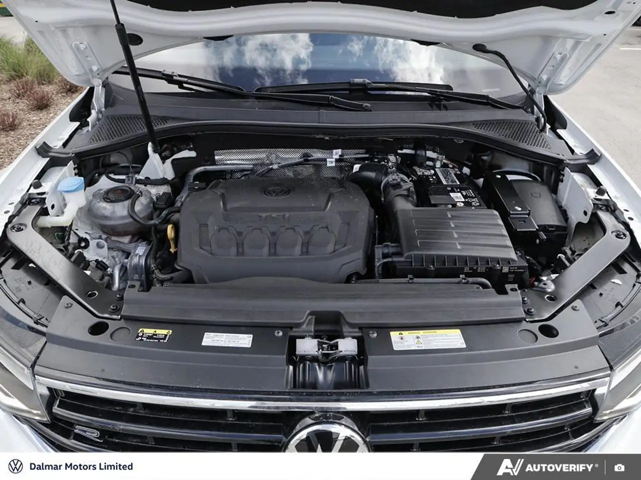 Volkswagen Tiguan снимка Volkswagen Tiguan