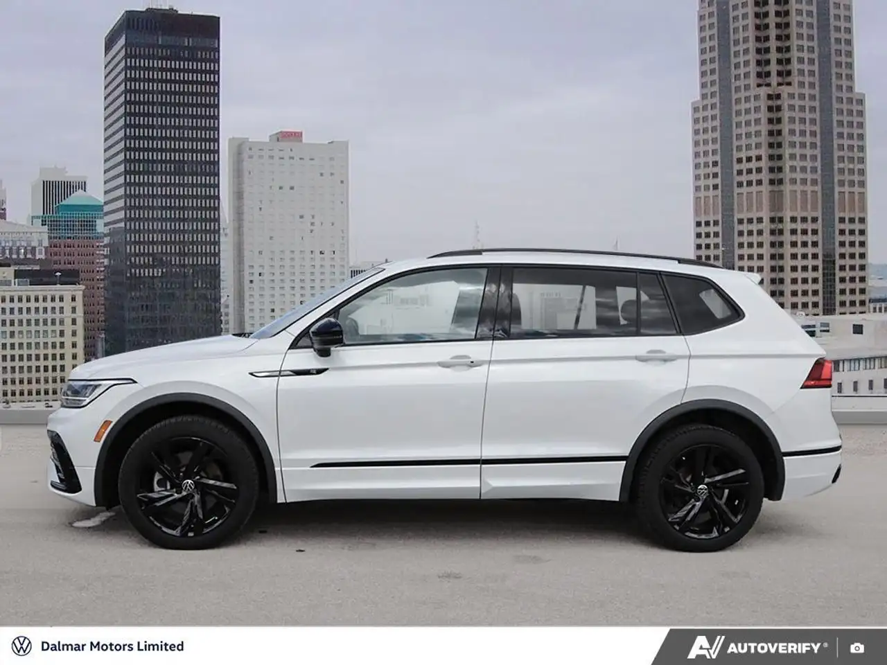 Volkswagen Tiguan снимка Volkswagen Tiguan