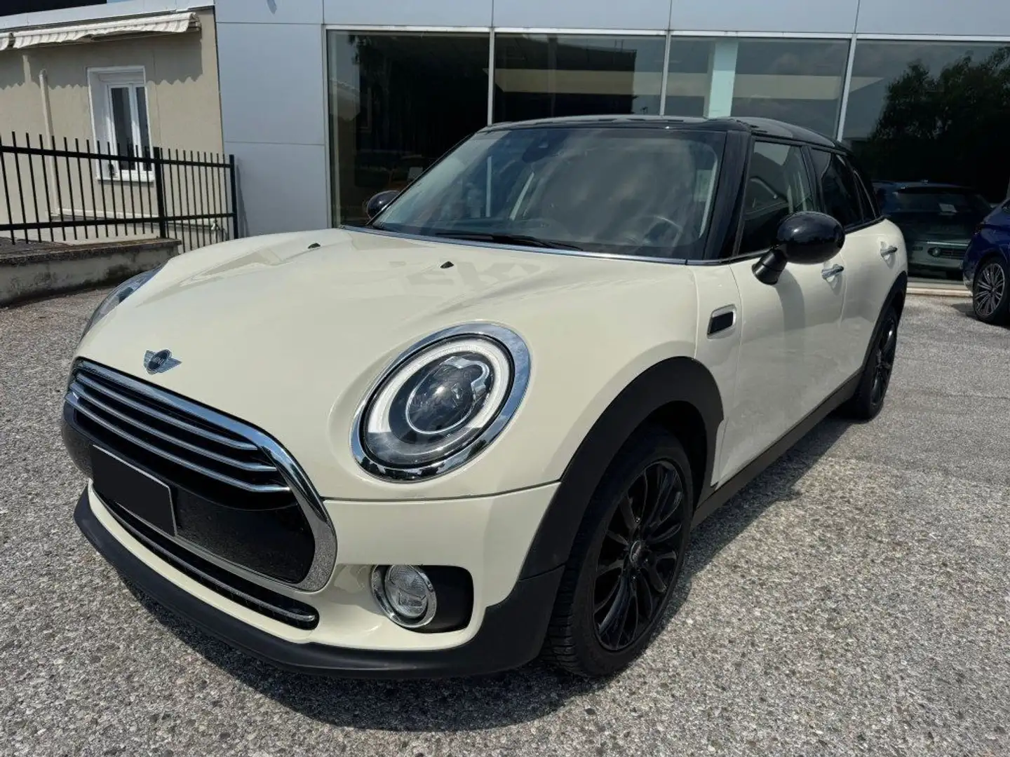 MINI Cooper D Clubman 2.0 Hype Blanco - 1