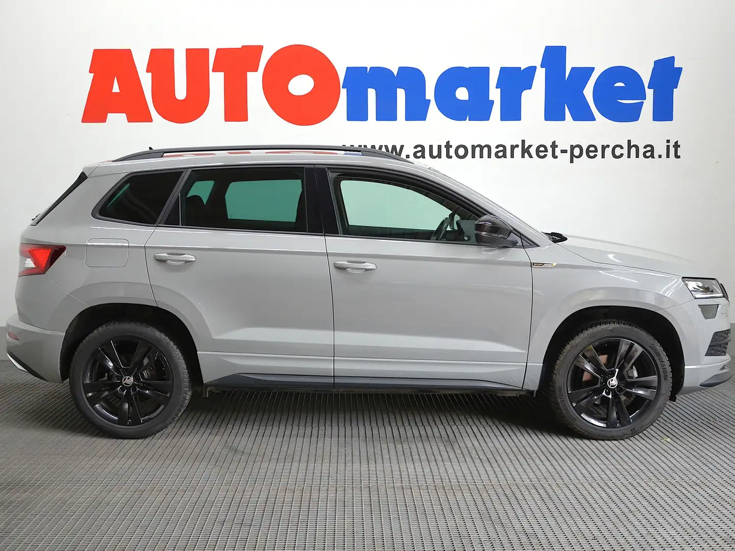 Skoda Karoq 1.5 TSI ACT SPORTLINE Gris - 1