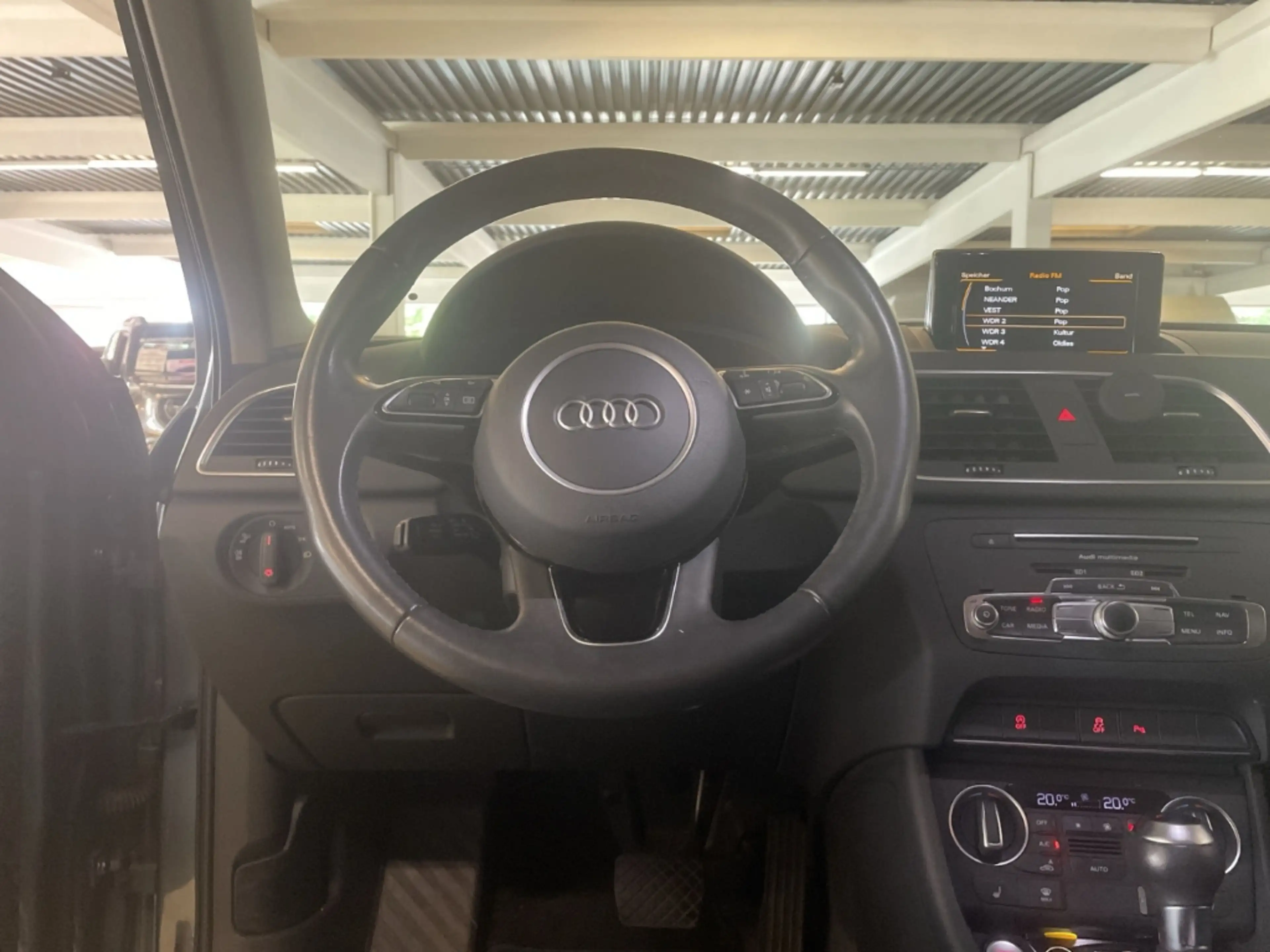 Audi Q3 basis S line, Automatik, Navigation, Bluetooth, Si — photo 11