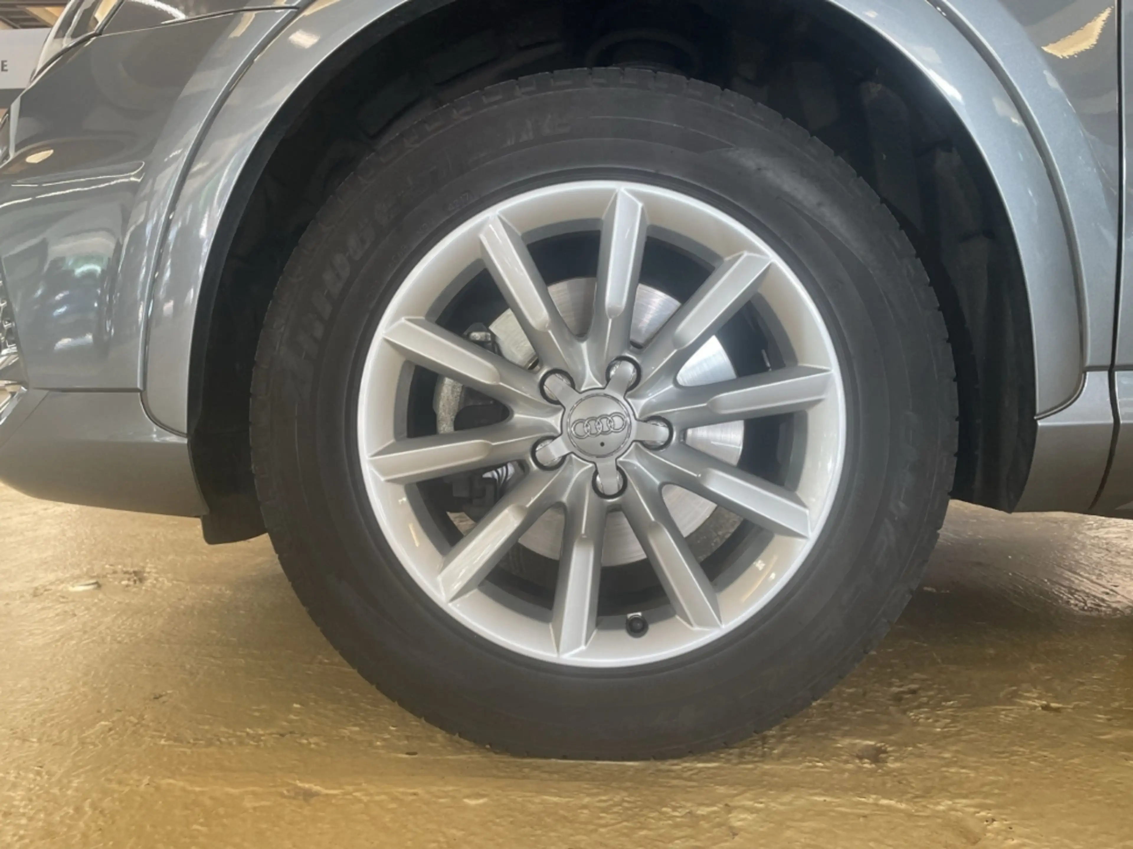 Audi Q3 basis S line, Automatik, Navigation, Bluetooth, Si — photo 5