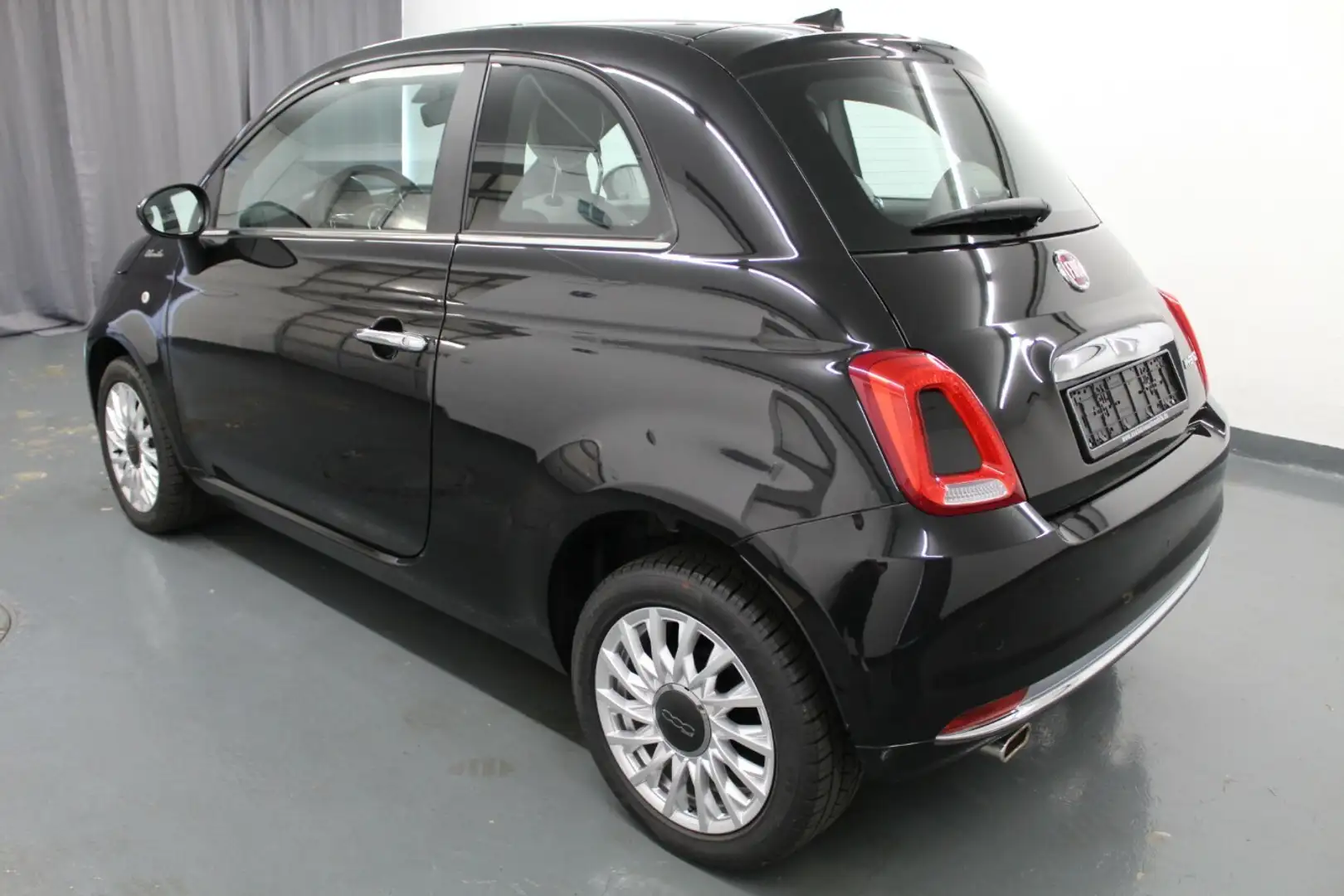 Fiat 500 1.0 Dolcevita Leasing ab 149 Euro! Zwart - 2