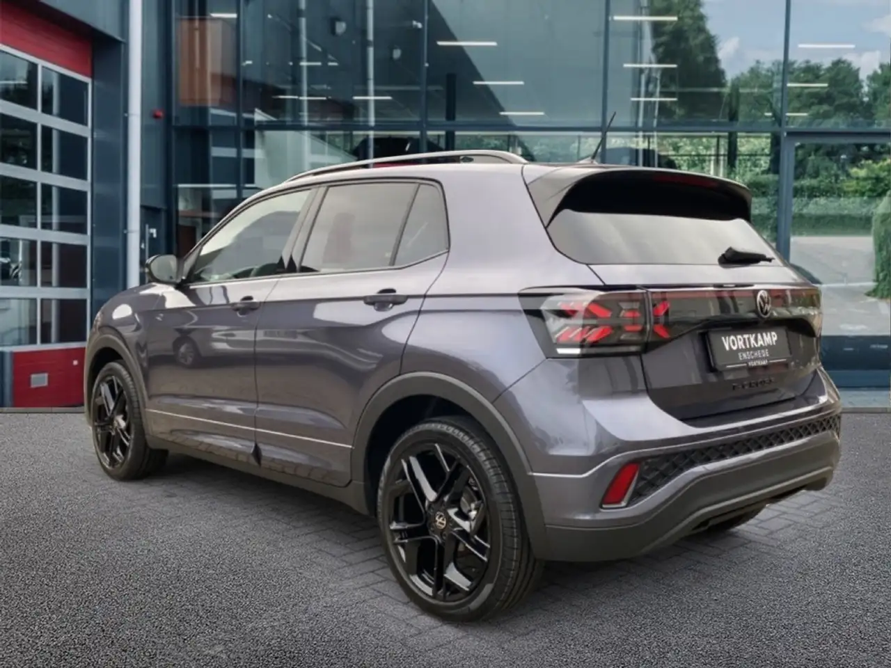 Volkswagen T-Cross 1.5 TSI R-LINE BLACK STYLE TREKHAAK/CAMERA/IQ-LIGH 7