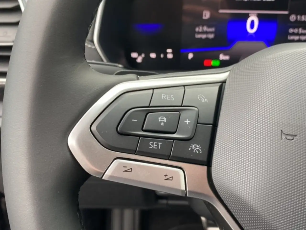 Volkswagen T-Cross 1.5 TSI R-LINE BLACK STYLE TREKHAAK/CAMERA/IQ-LIGH 16