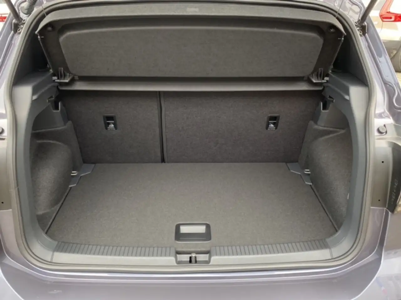 Volkswagen T-Cross 1.5 TSI R-LINE BLACK STYLE TREKHAAK/CAMERA/IQ-LIGH 10