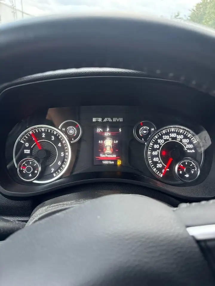 RAM 3500 снимка RAM 3500