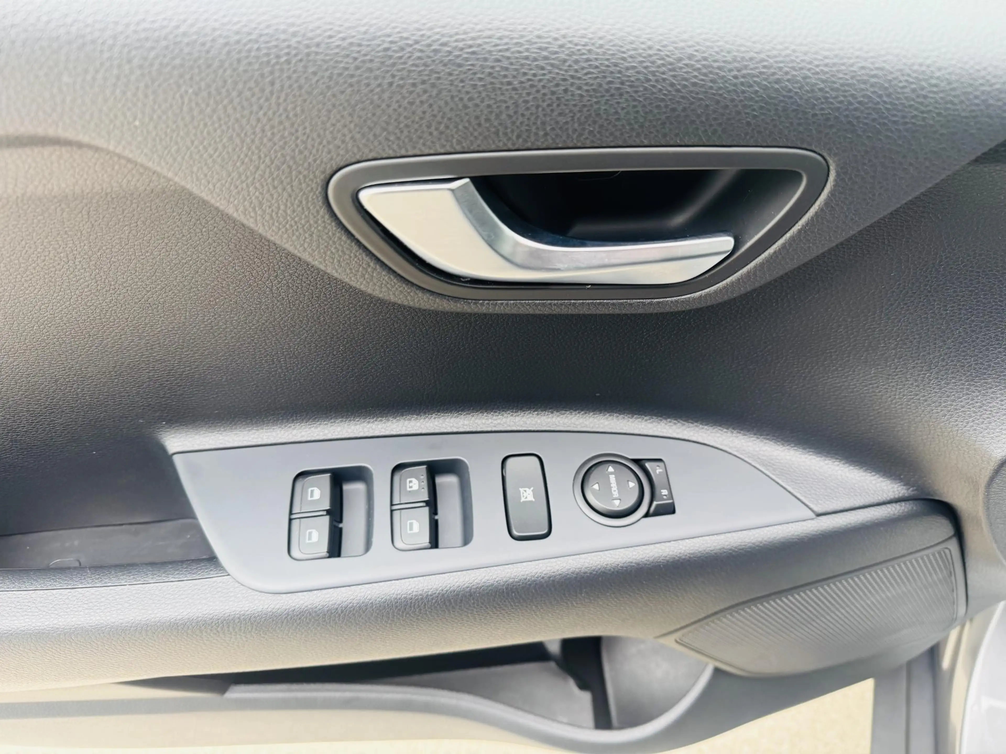 Kia Stonic 1.0 T-GDi MHEV DynamicLine Clima | Cruise | Navi | — photo 11