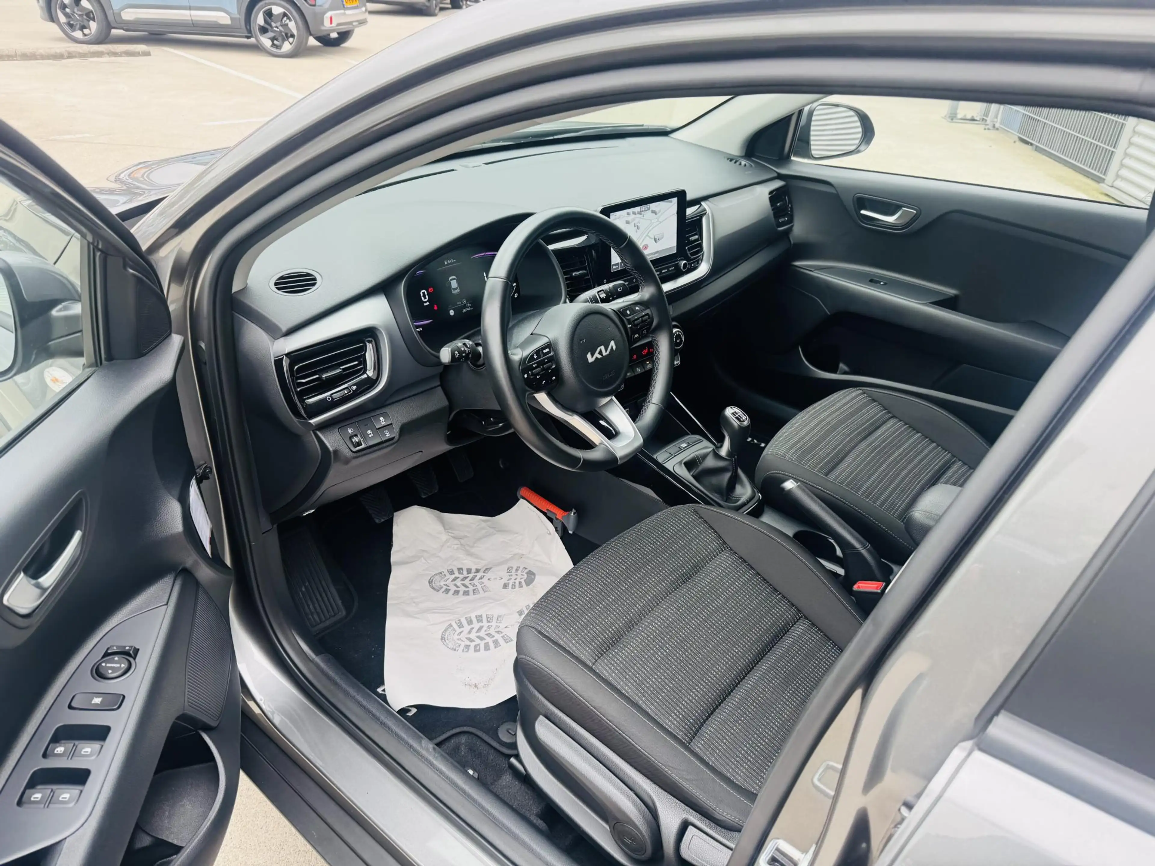 Kia Stonic 1.0 T-GDi MHEV DynamicLine Clima | Cruise | Navi | — photo 2