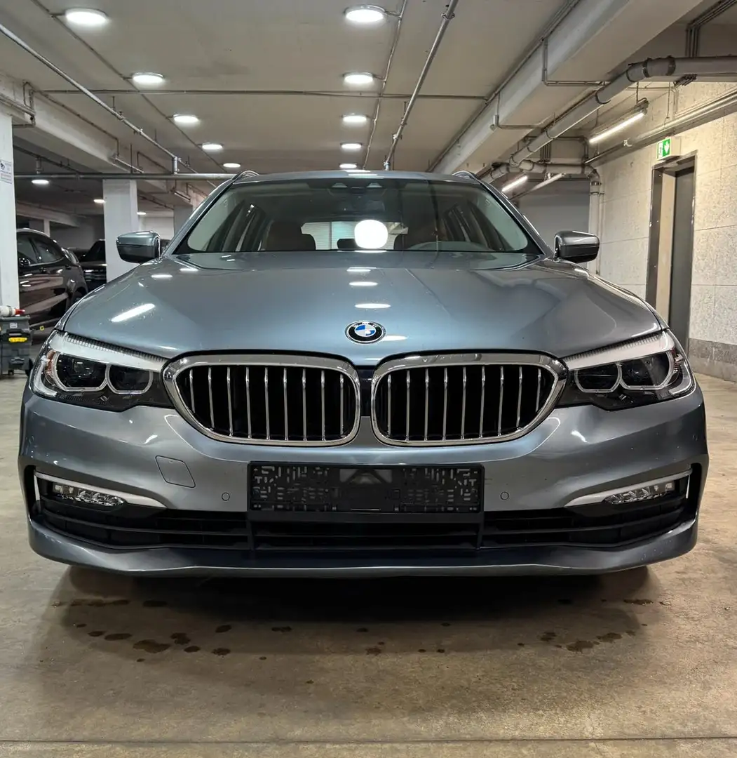 BMW 530 D Touring Automatik~Navi~Klima~Leder~Tempomat Blu/Azzurro - 2