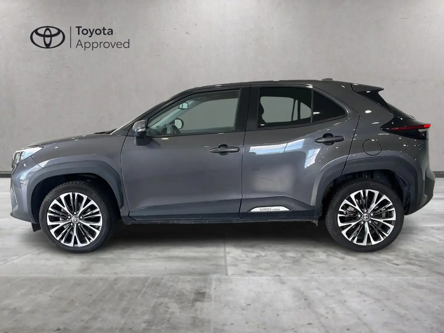 Toyota Yaris Cross Yaris Cross 1.5h Lounge fwd 116cv e-cvt Grigio - 2