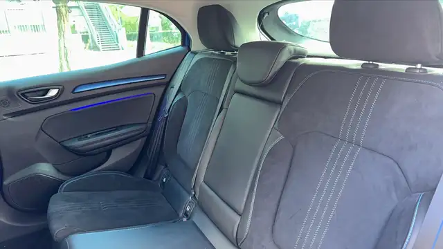 Renault Megane view 9