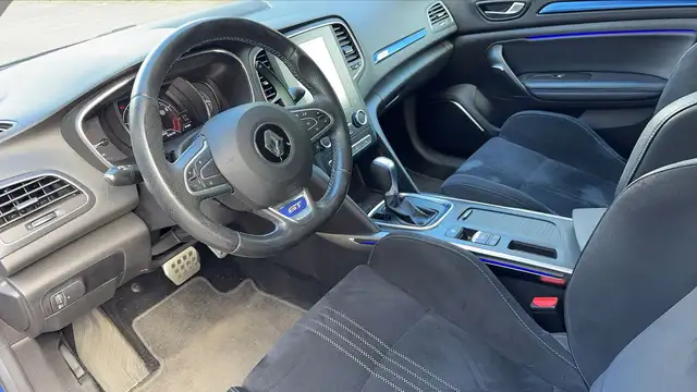 Renault Megane view 8