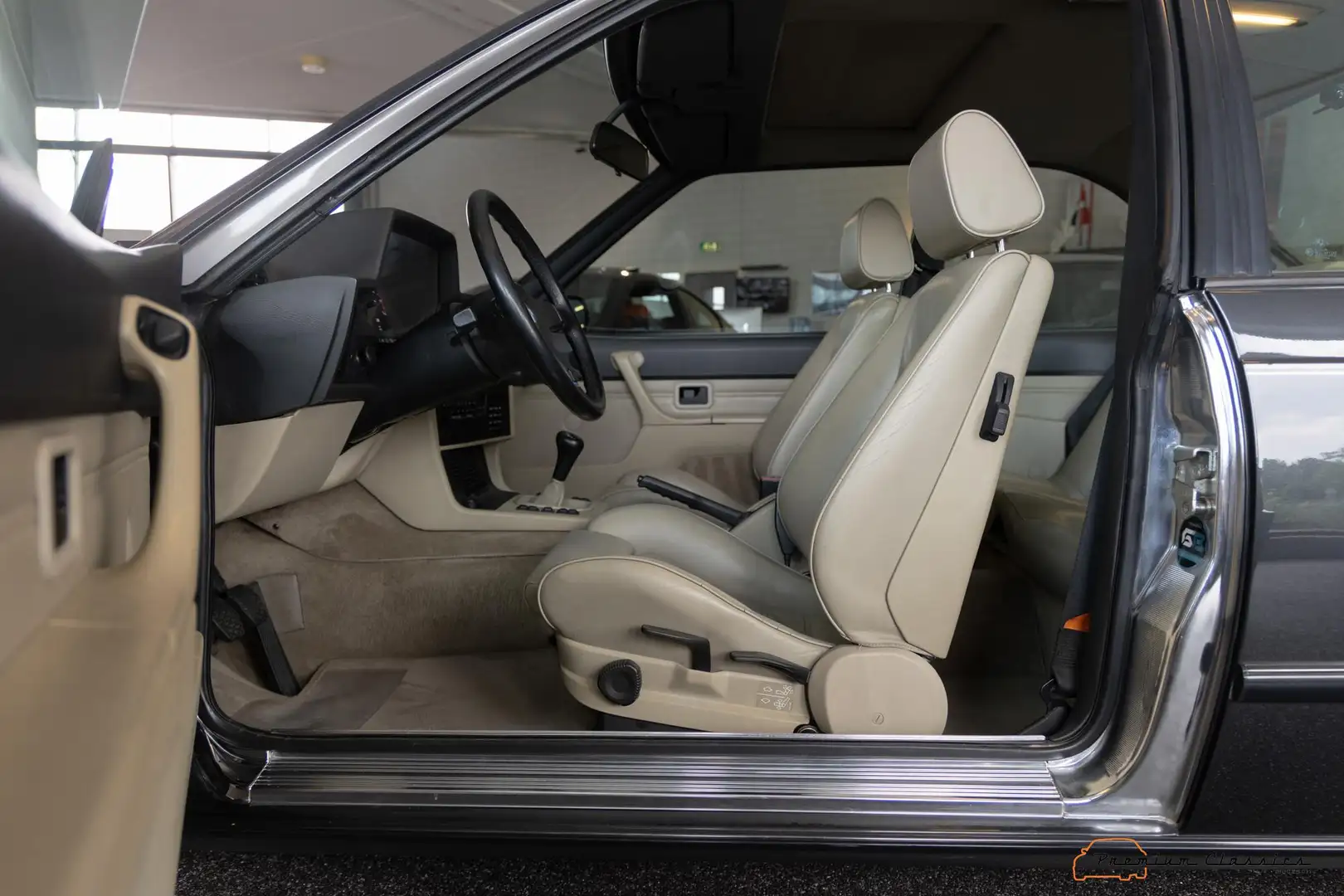BMW 635 6-serie M635 CSi E24 | 159.000KM | Sunroof | A/C | Noir - 2