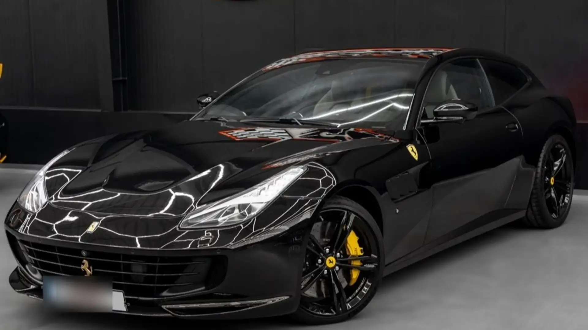 Ferrari GTC4 Lusso GTC 4Lusso Negro - 1