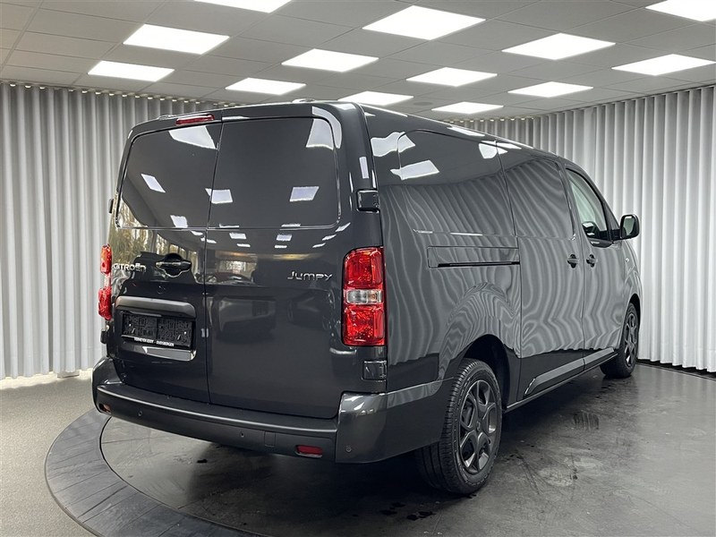 Citroen Jumpy — photo 10