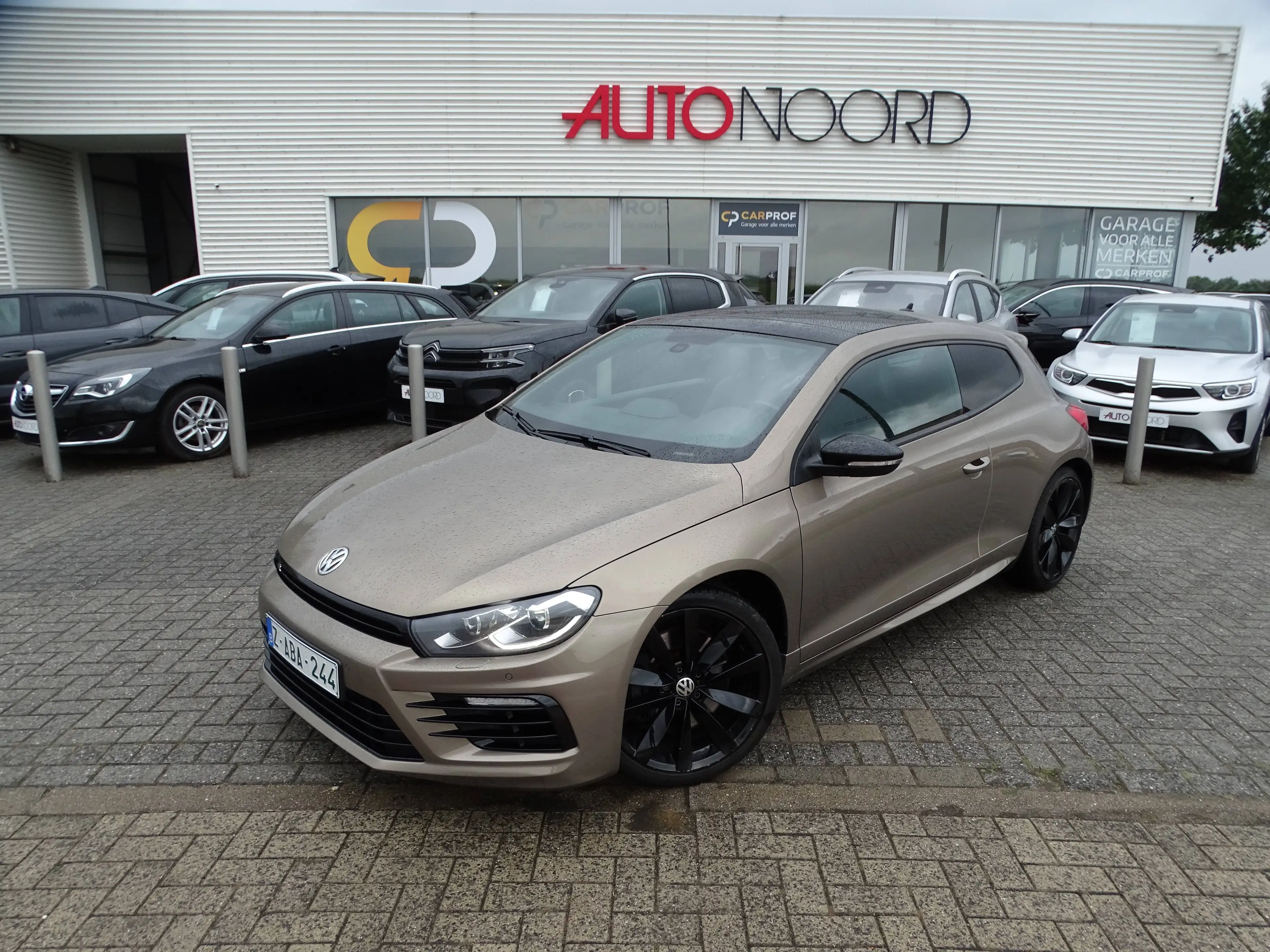 Volkswagen Scirocco Scirocco R 2.0 TSI DSG * 280pk