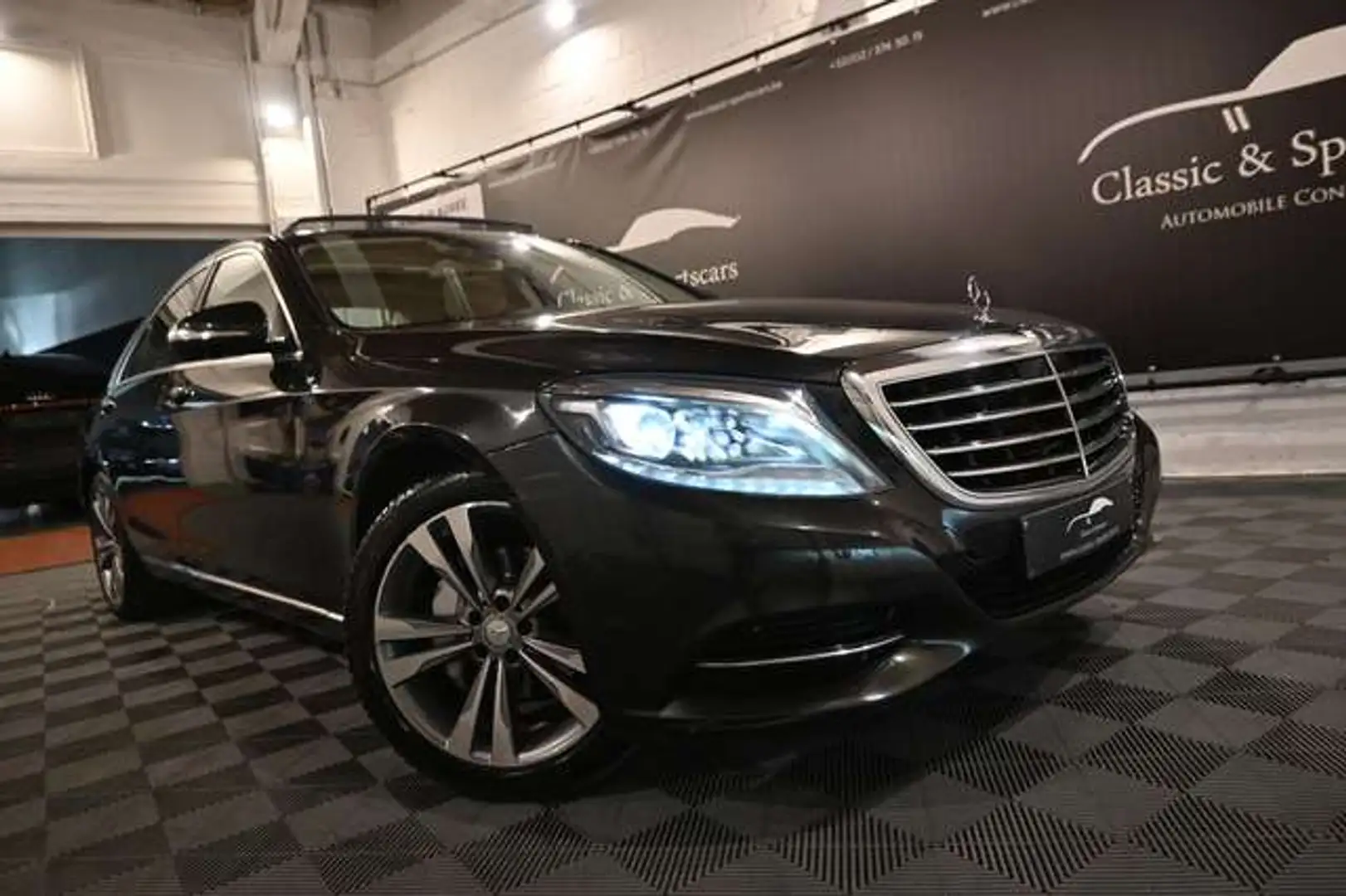 Mercedes-Benz S 300 S 300 d HYBRID BLUETEC / TOIT PANO / CAMERA 360 !! Schwarz - 2