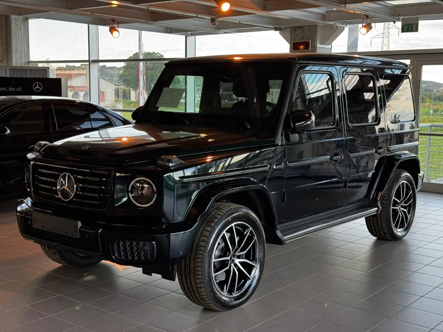Mercedes-Benz G 450 450 d Mild hybrid S.W. AMG Line*INT SUPERIOR* Зелений - 1
