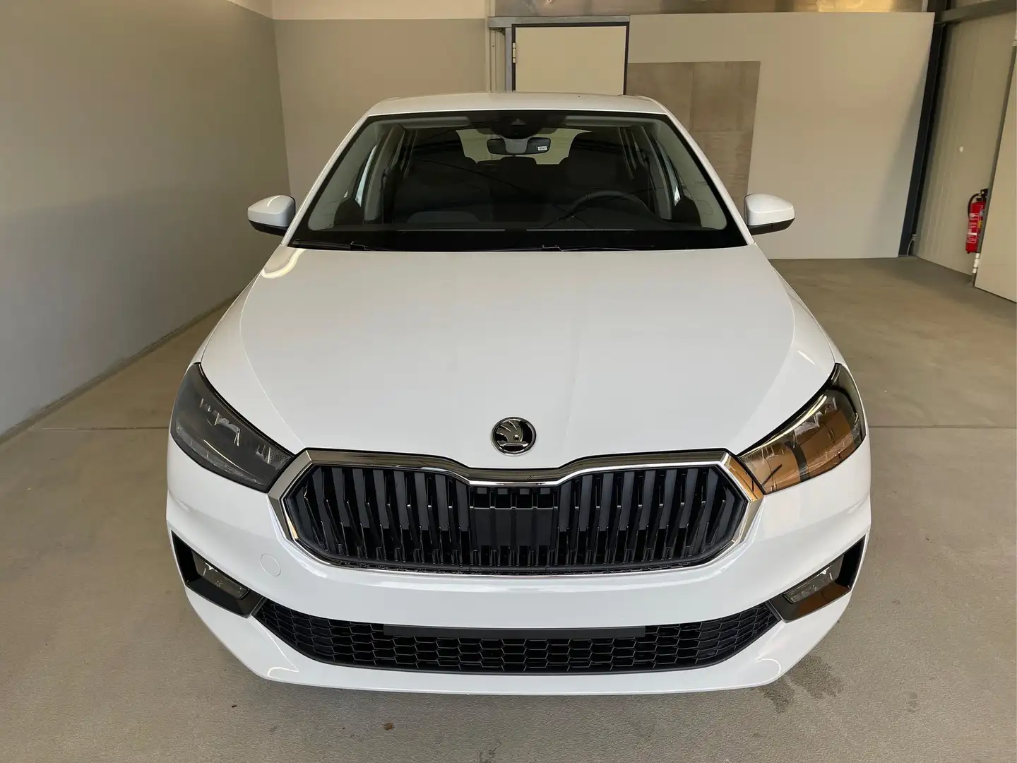Skoda Fabia Selection 95PS Sitzheizung+App-Connect 1.0 TSI ... Weiß - 2