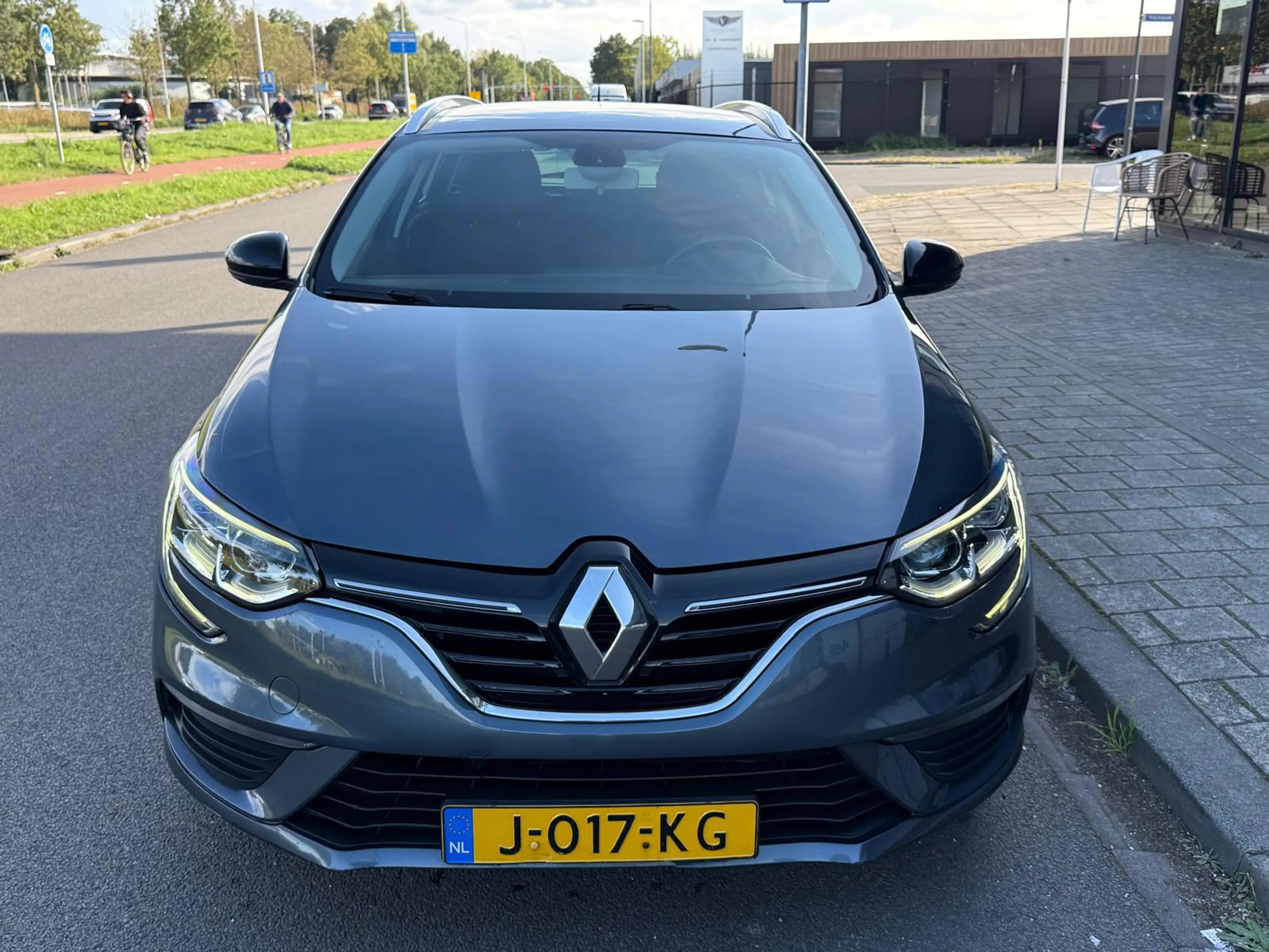 Renault Megane Estate 1.3 TCe Limited/Automaat/Carplay/Airco/Crui — photo 7