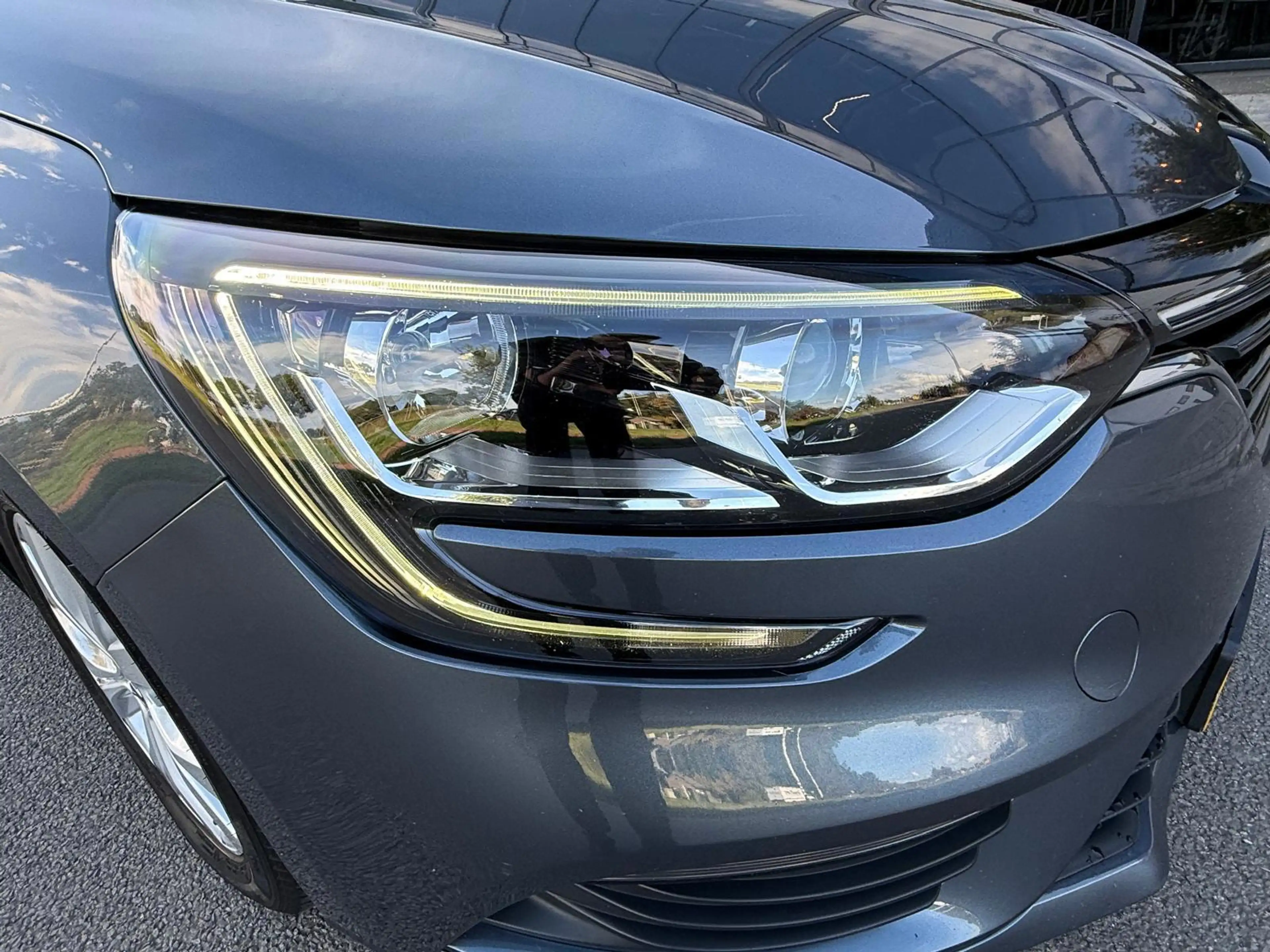 Renault Megane Estate 1.3 TCe Limited/Automaat/Carplay/Airco/Crui — photo 4