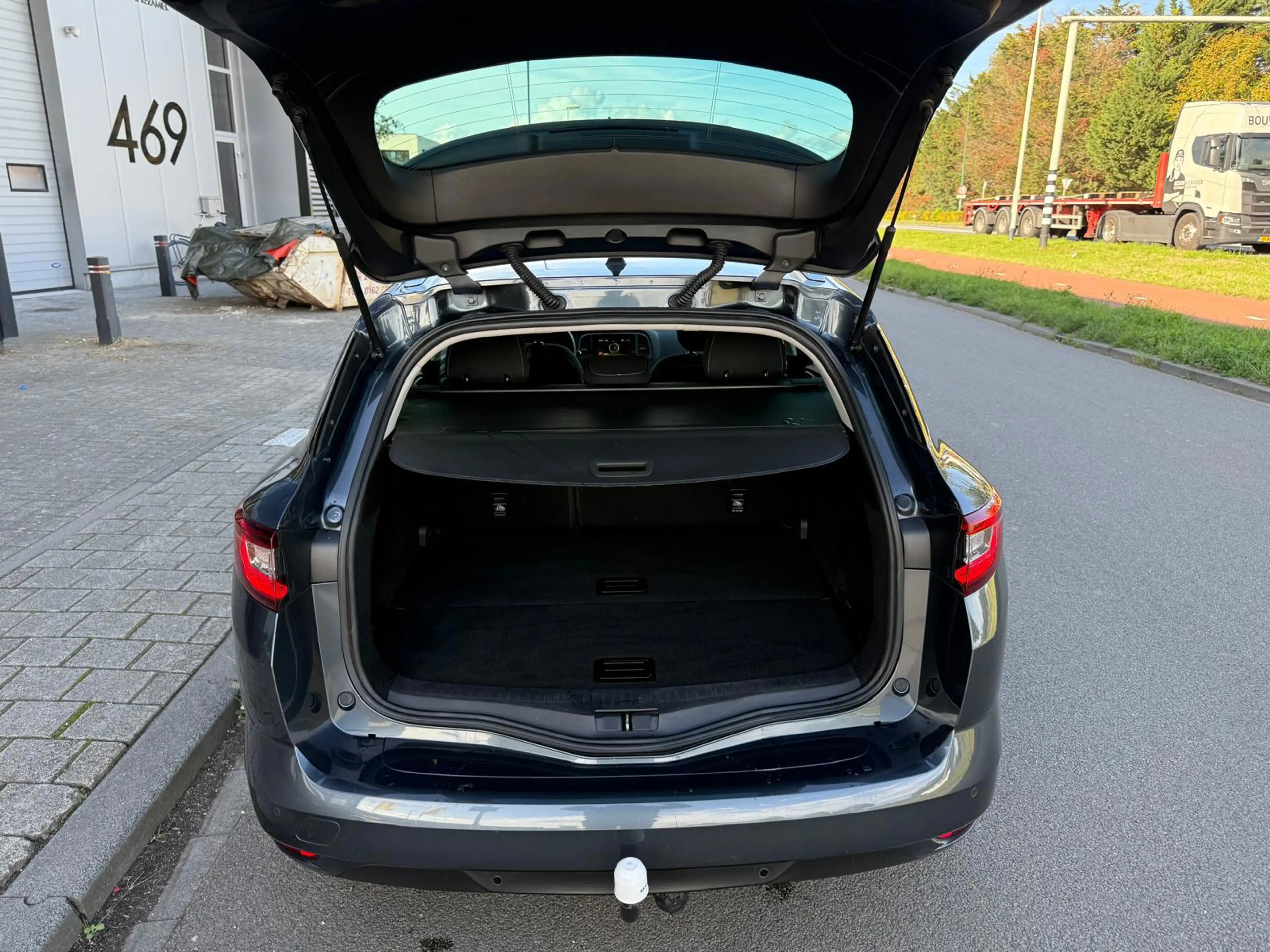 Renault Megane Estate 1.3 TCe Limited/Automaat/Carplay/Airco/Crui — photo 9