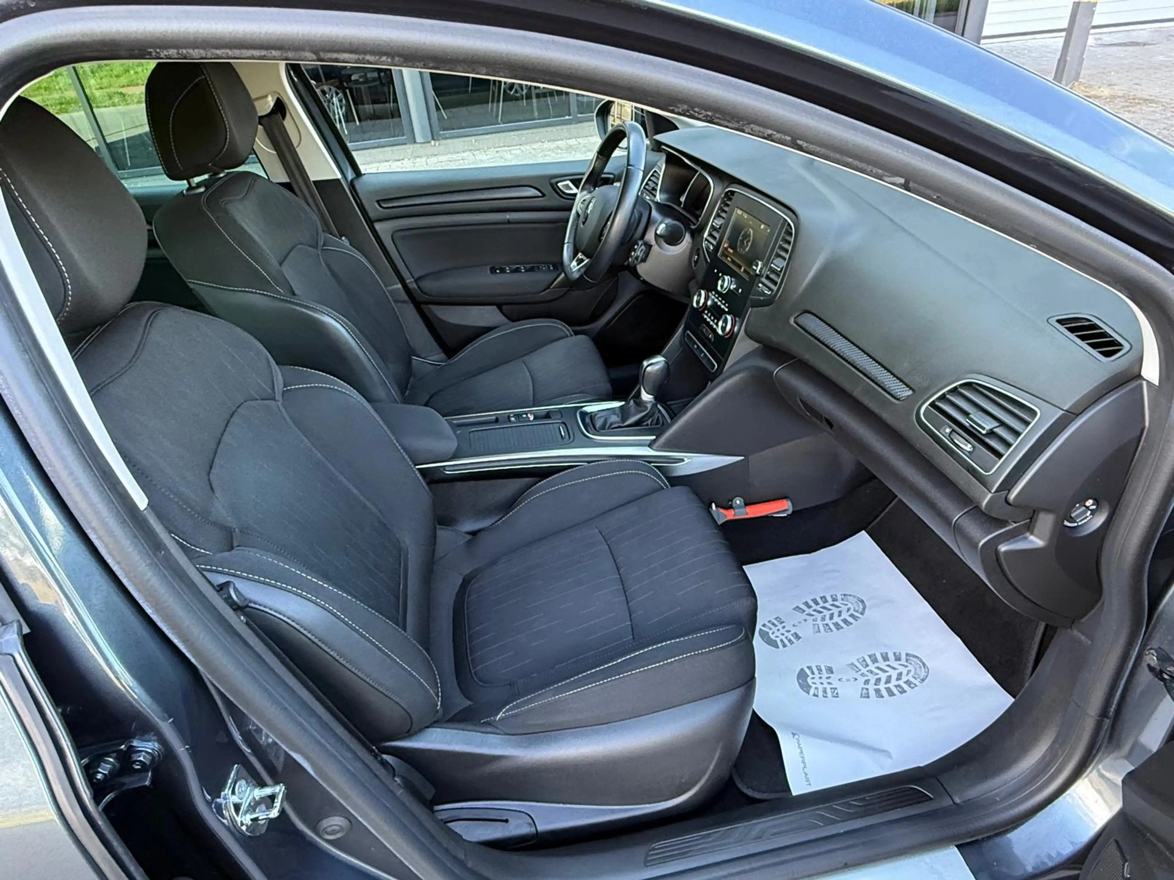 Renault Megane Estate 1.3 TCe Limited/Automaat/Carplay/Airco/Crui — photo 15