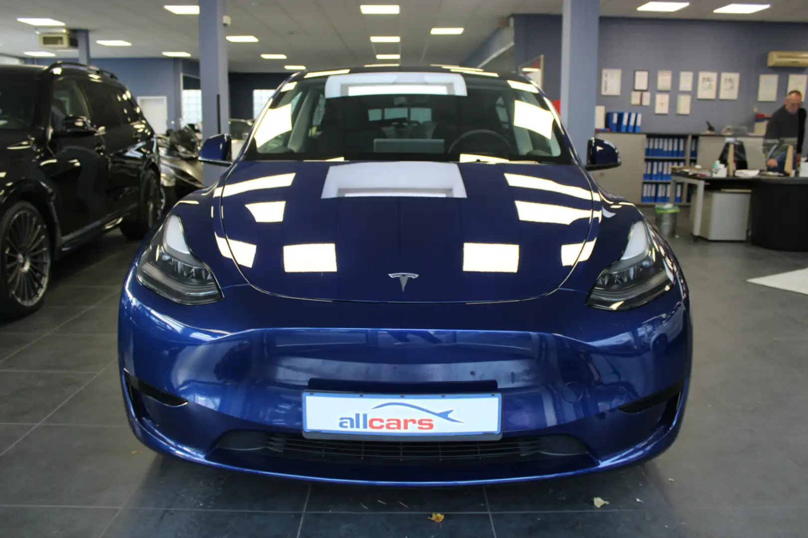 Tesla Model Y RWD Albastru - 2