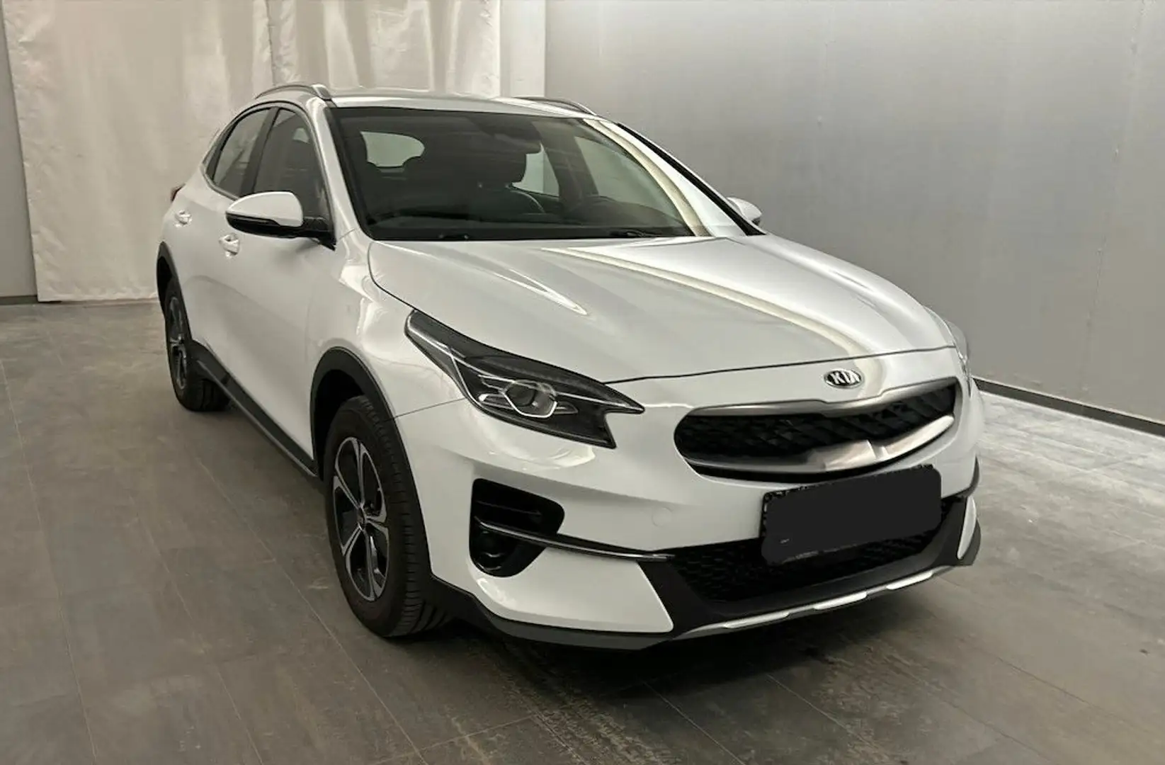 Kia XCeed 1.6 GDI Plug-in-Hybrid Vision*Navi-Paket* Weiß - 2