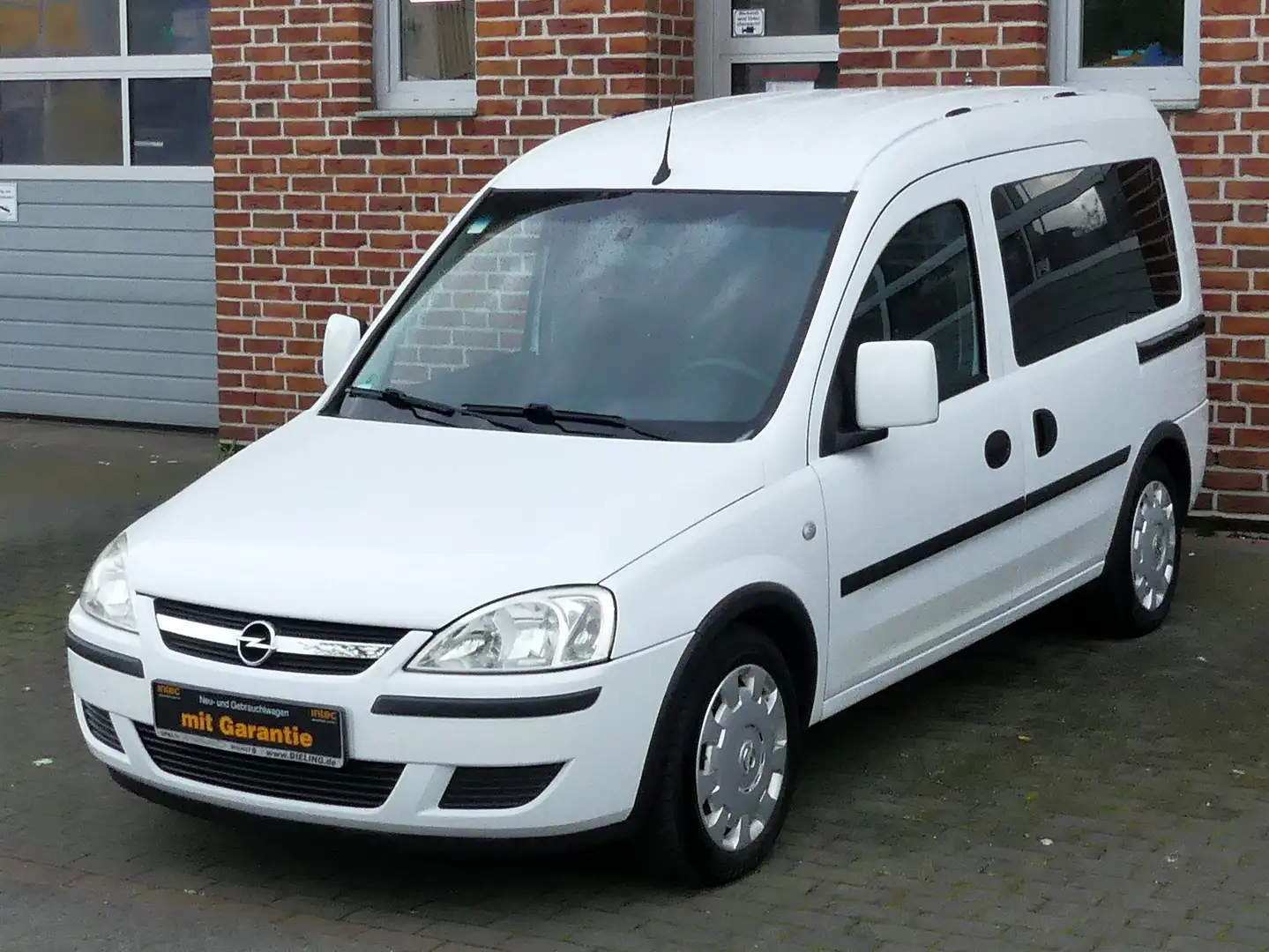 Opel Combo Edition*Klima*EFH*Gasanlage*1.Hd*88TKM*AHK*S.gepfl Fehér - 1