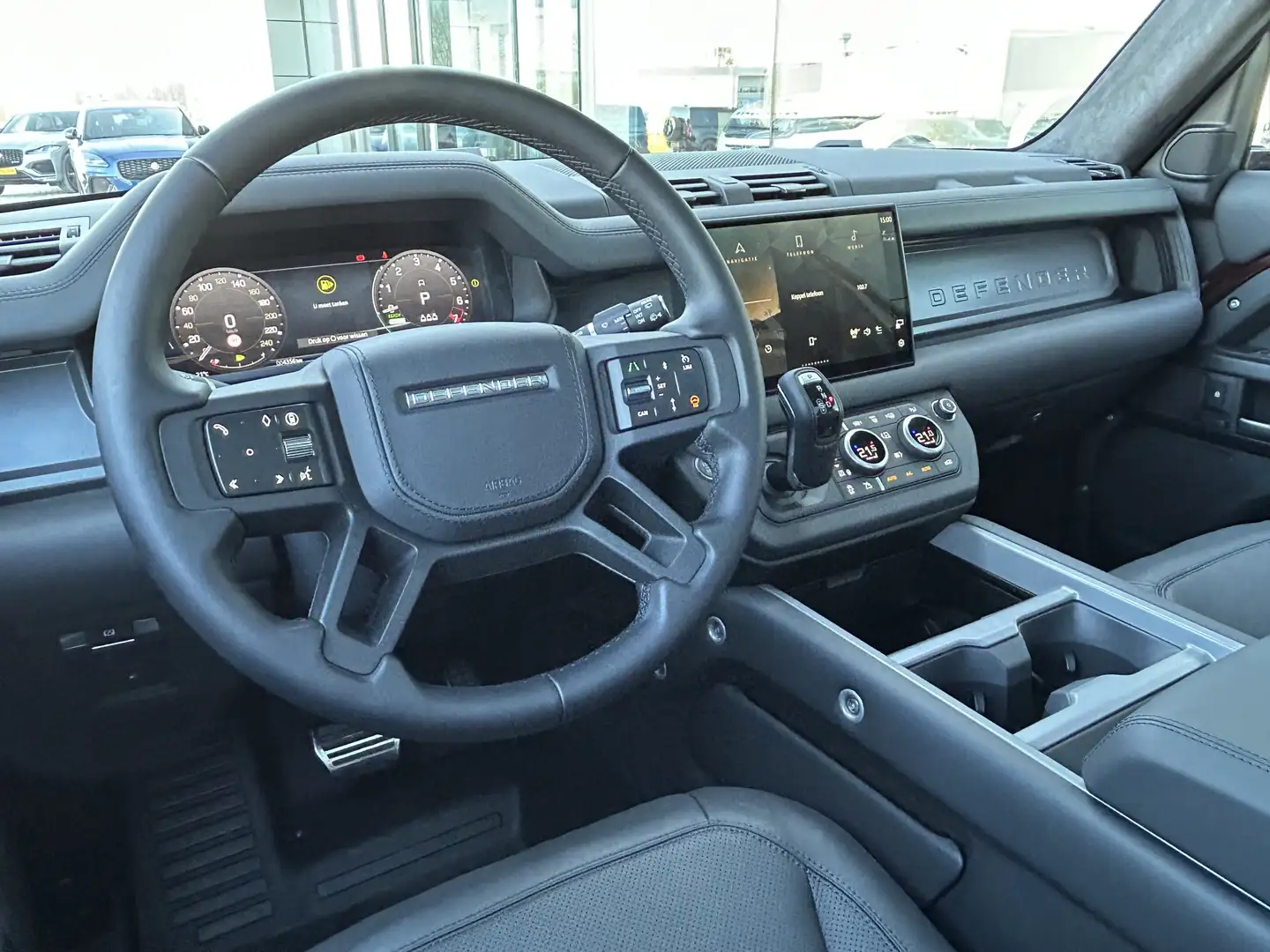 Land Rover Defender 110 P300e 110 AWD Sedona Edition | DEMO - Uniek! | Rot - 2