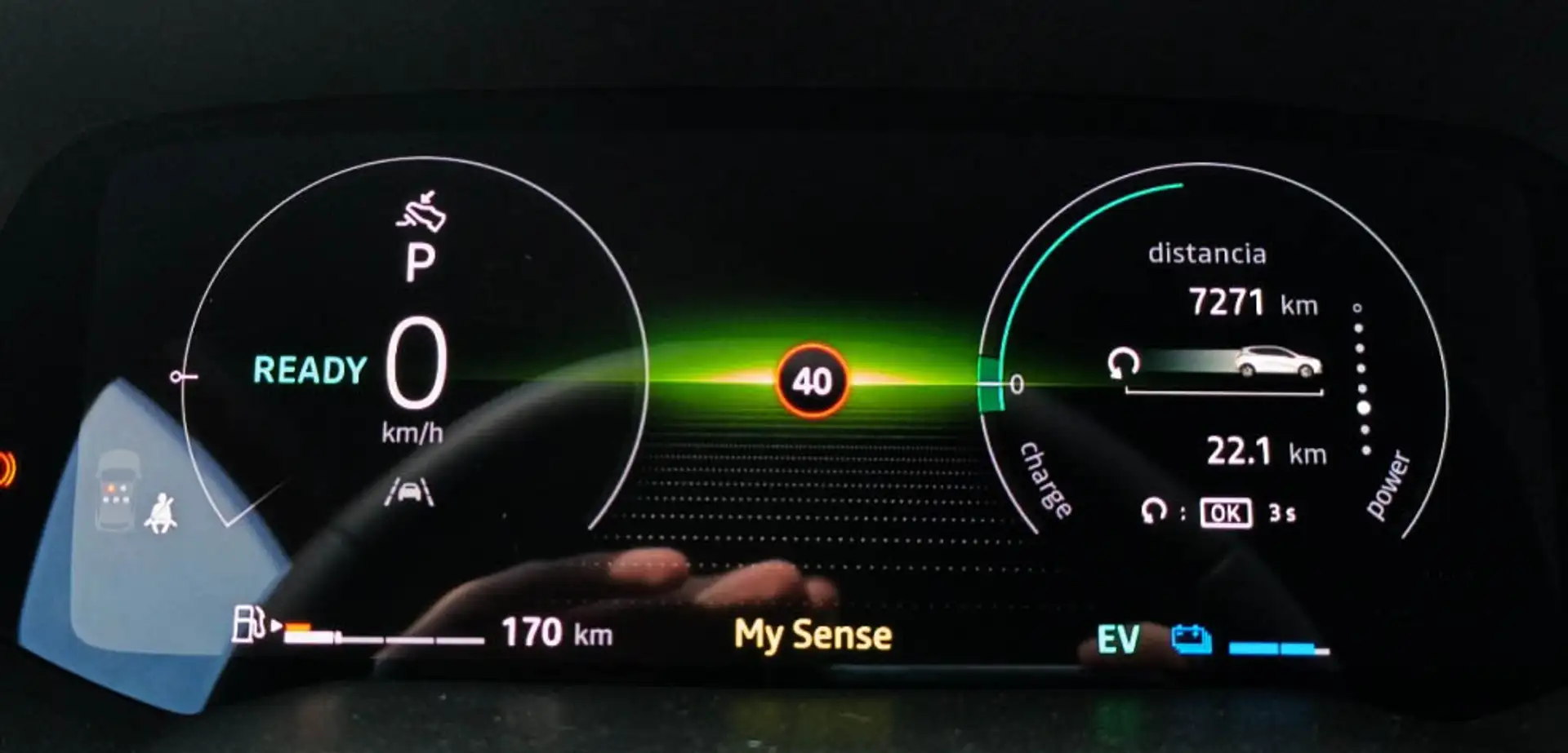 Renault Clio TECHNO FULL HYBRID E-TECH 145 (103KW) Rood - 2