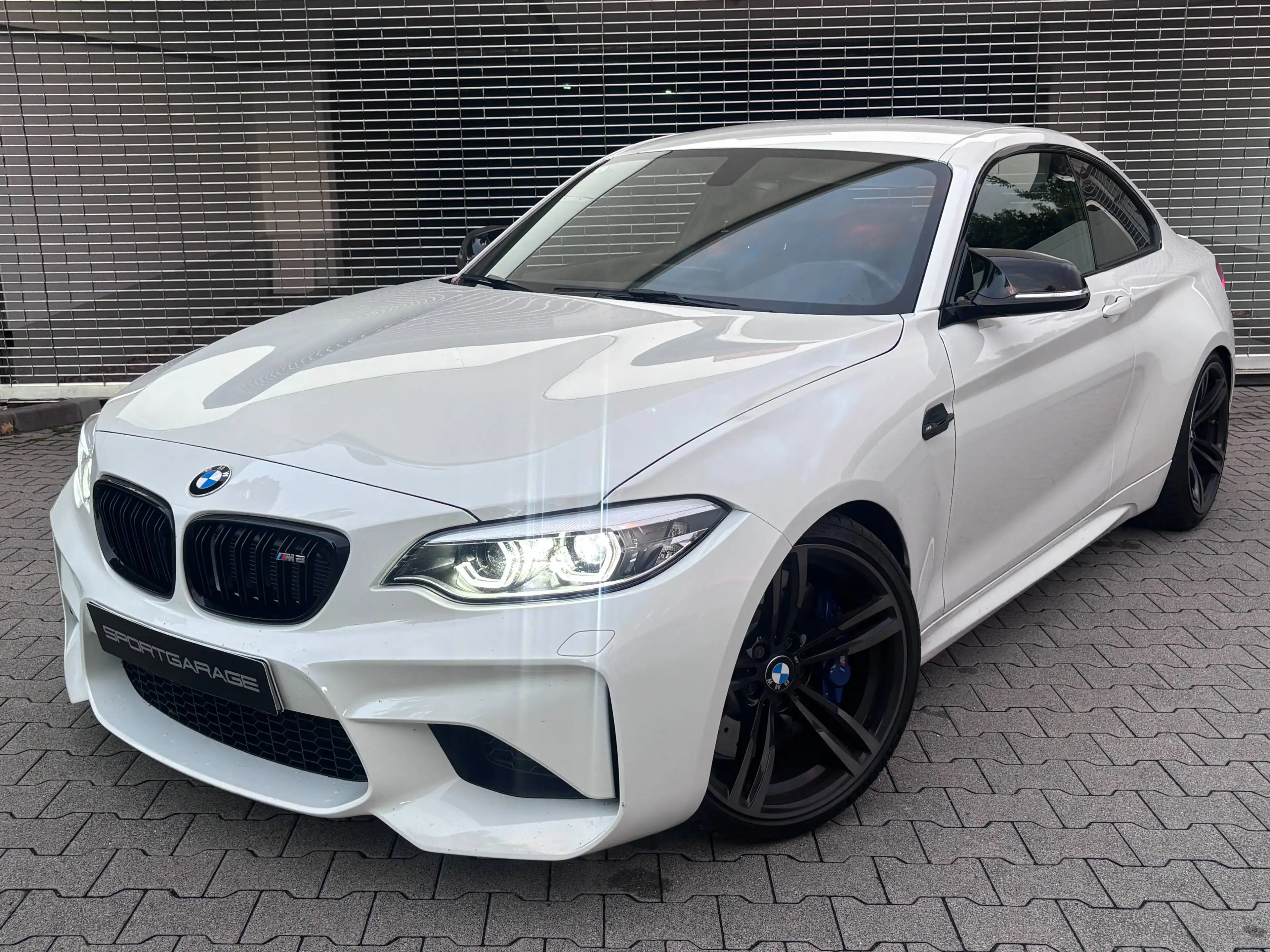 BMW M2 Basis