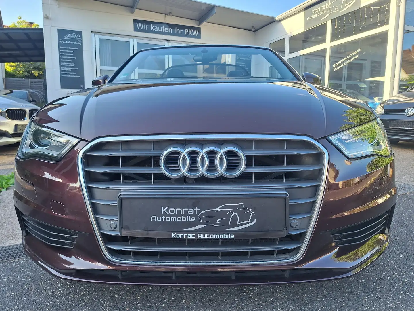 Audi A3 1.4 TFSI  ultra Cab. S tronic Ambiente Rouge - 2