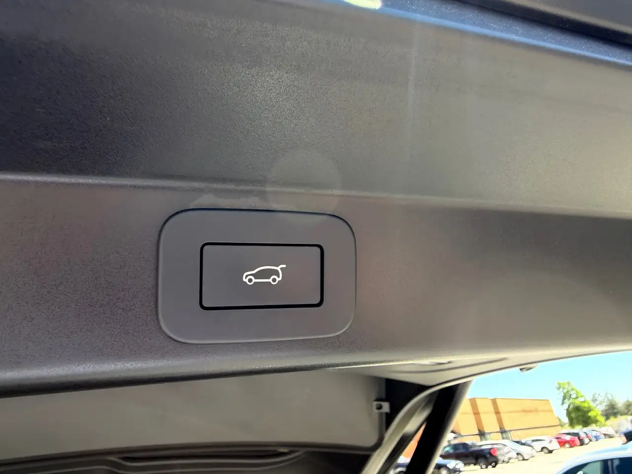 Land Rover Range Rover Sport снимка Land Rover Range Rover Sport