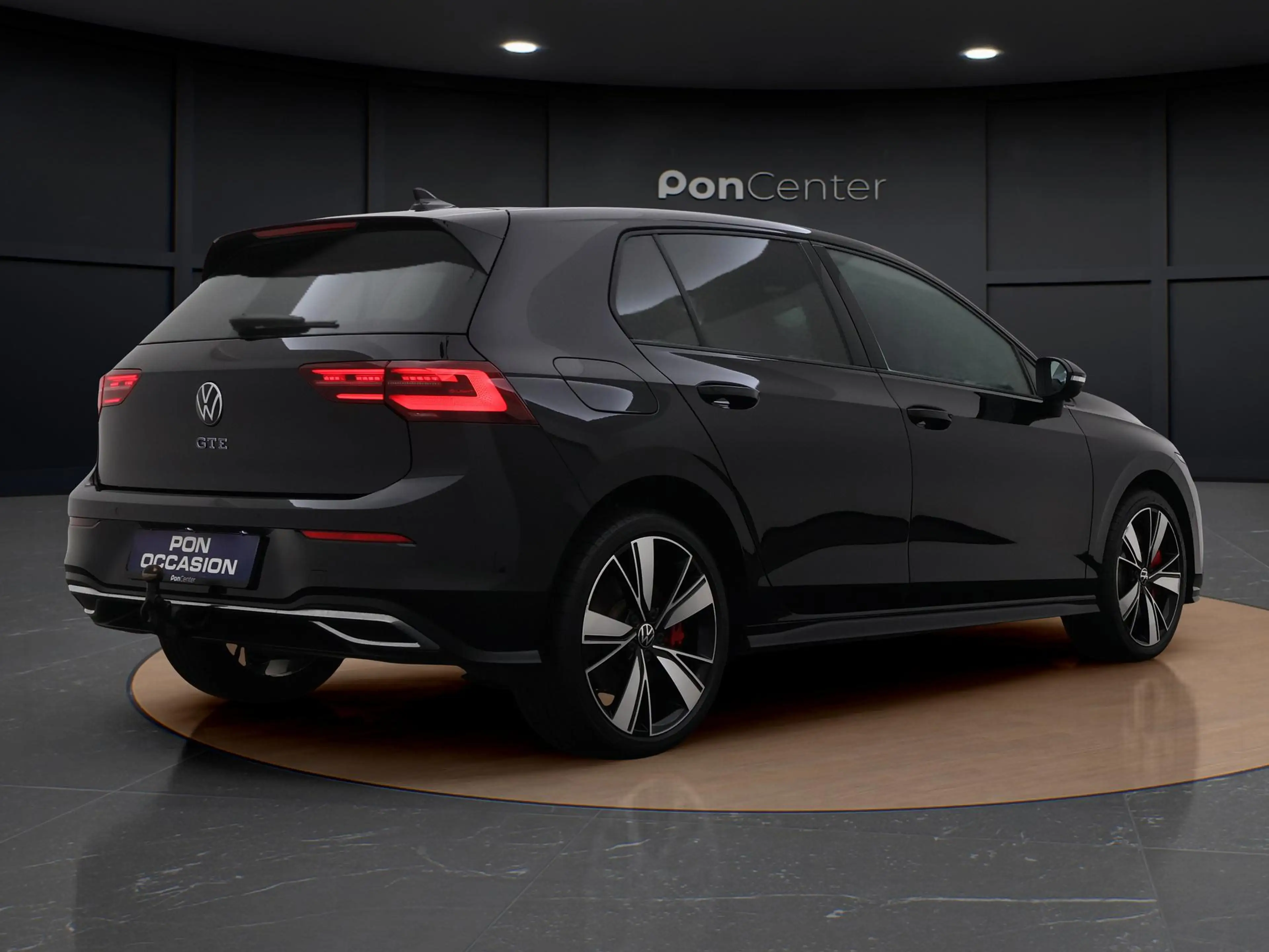 Volkswagen Golf GTE 1.4 eHybrid | Navigatie | Trekhaak | Camera | Stuu — photo 5