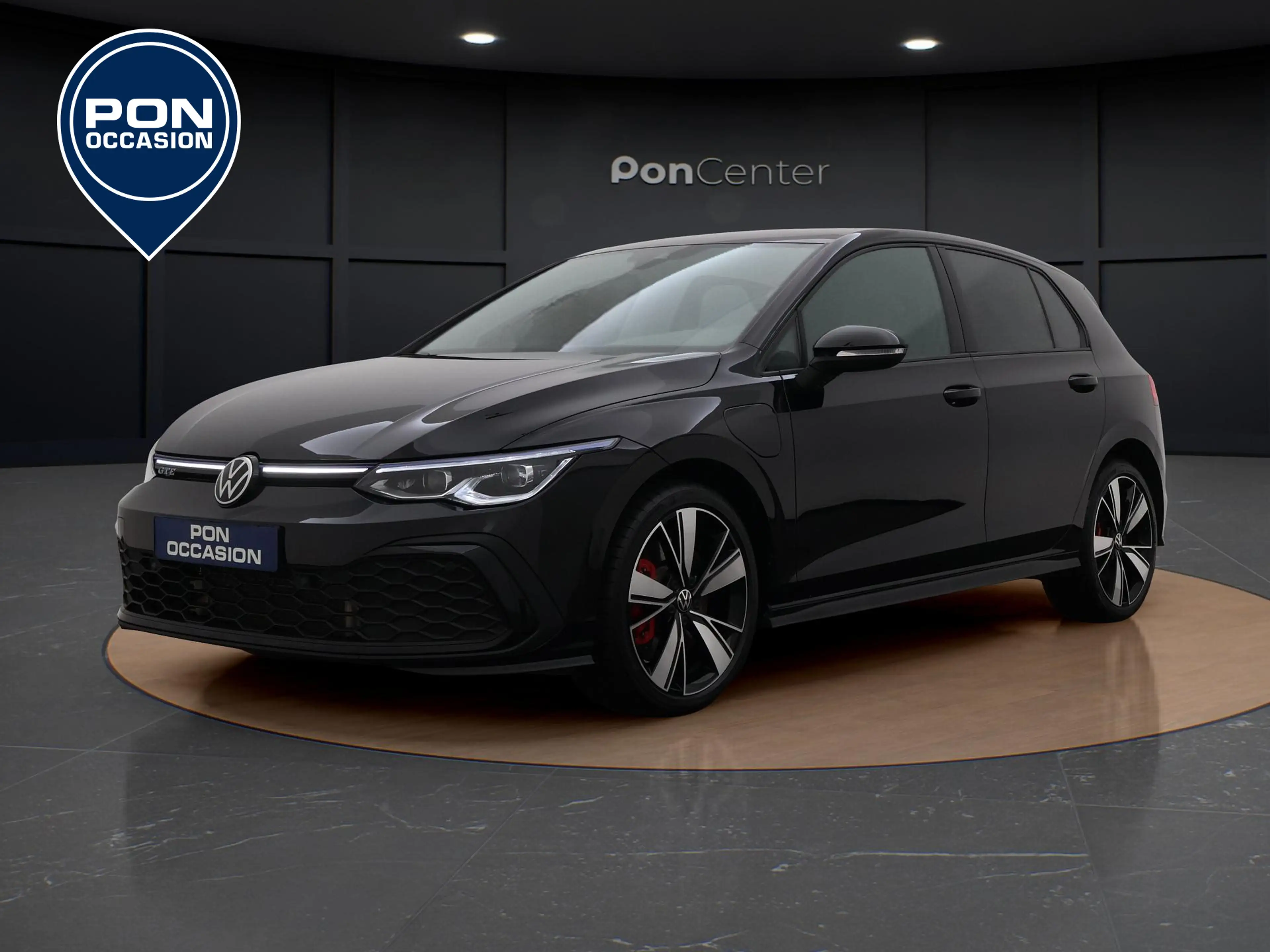 Volkswagen Golf GTE 1.4 eHybrid | Navigatie | Trekhaak | Camera | Stuu