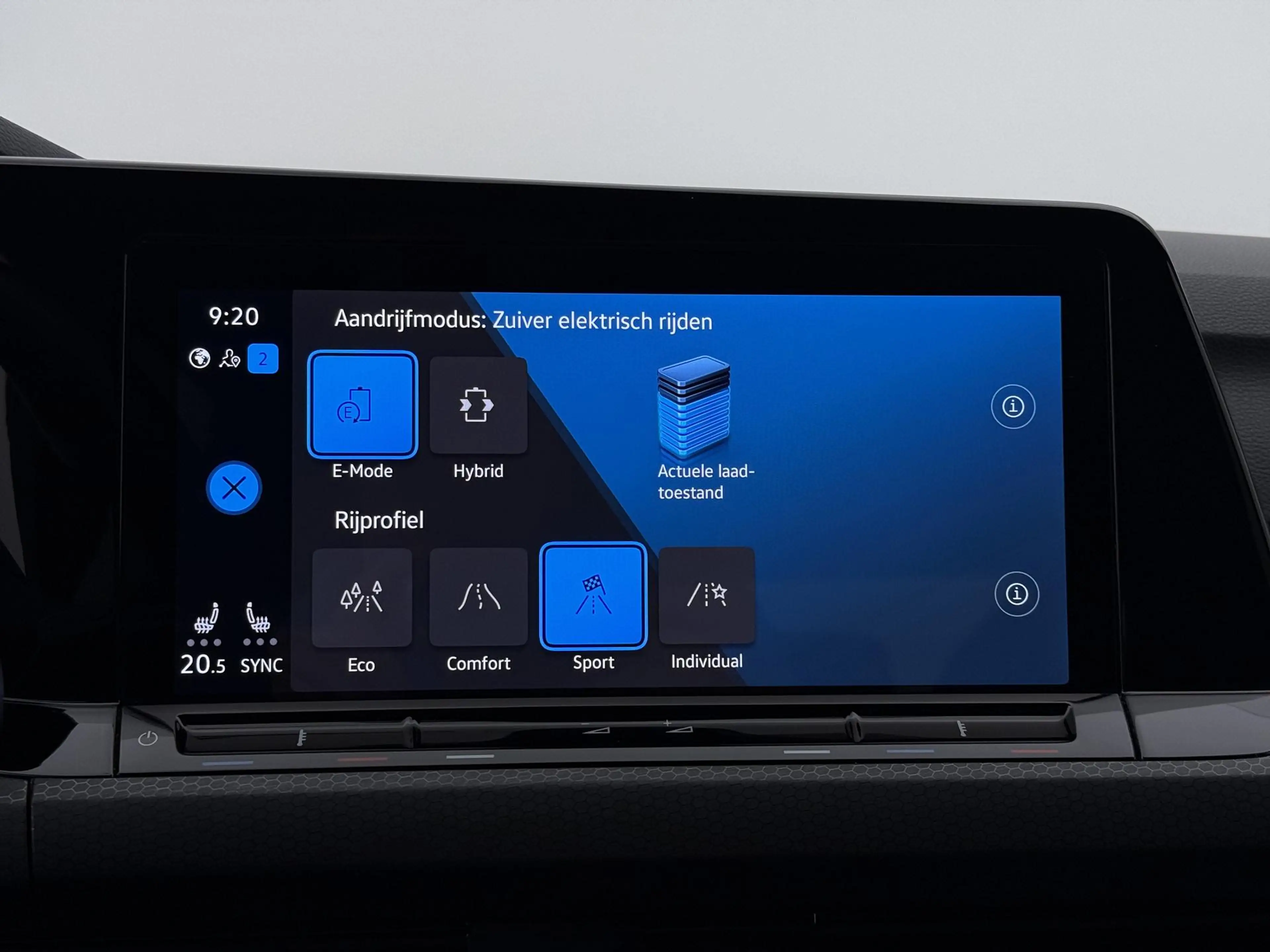 Volkswagen Golf GTE 1.4 eHybrid | Navigatie | Trekhaak | Camera | Stuu — photo 13
