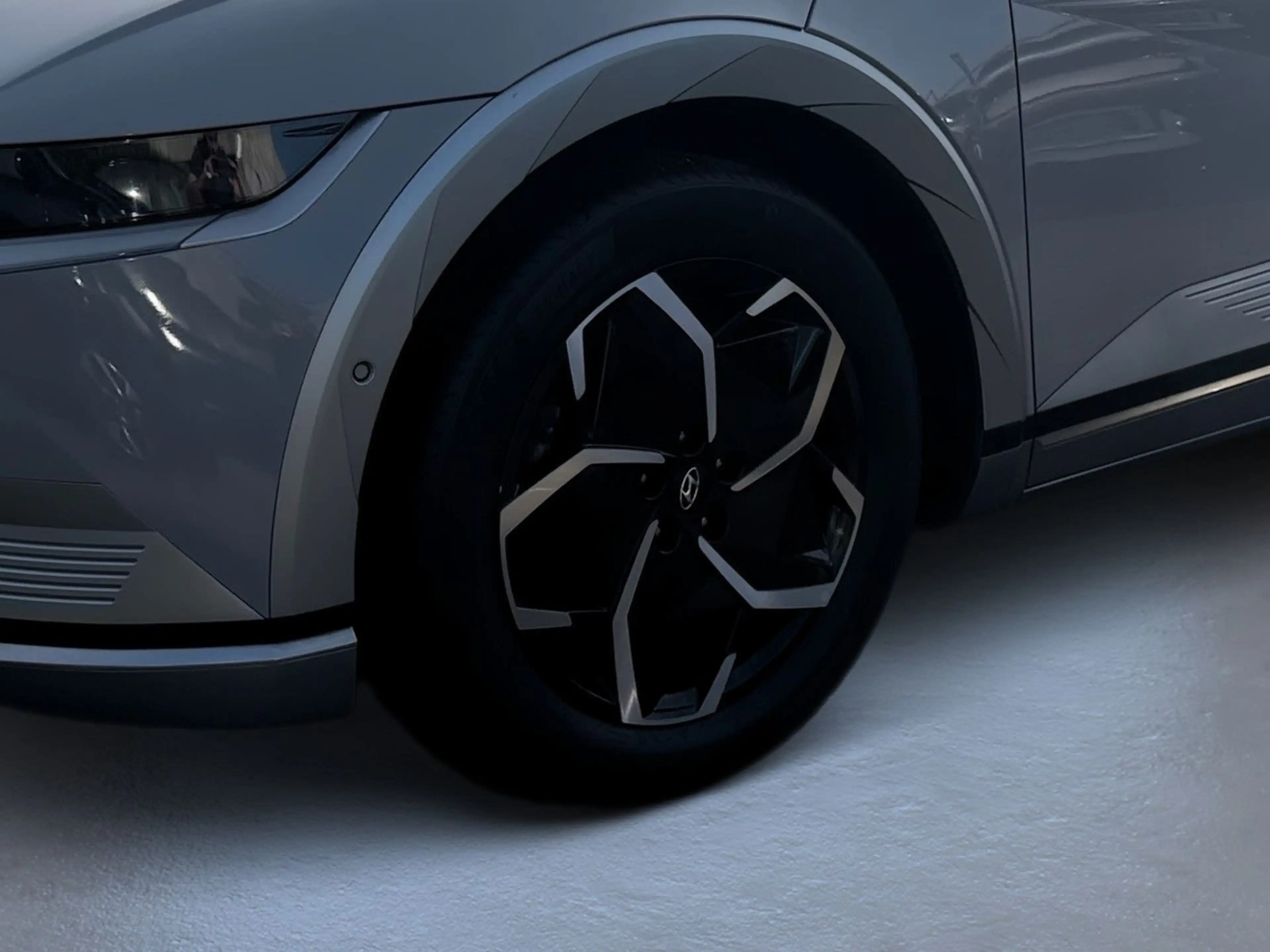 Hyundai IONIQ 5 UNIQ — photo 6