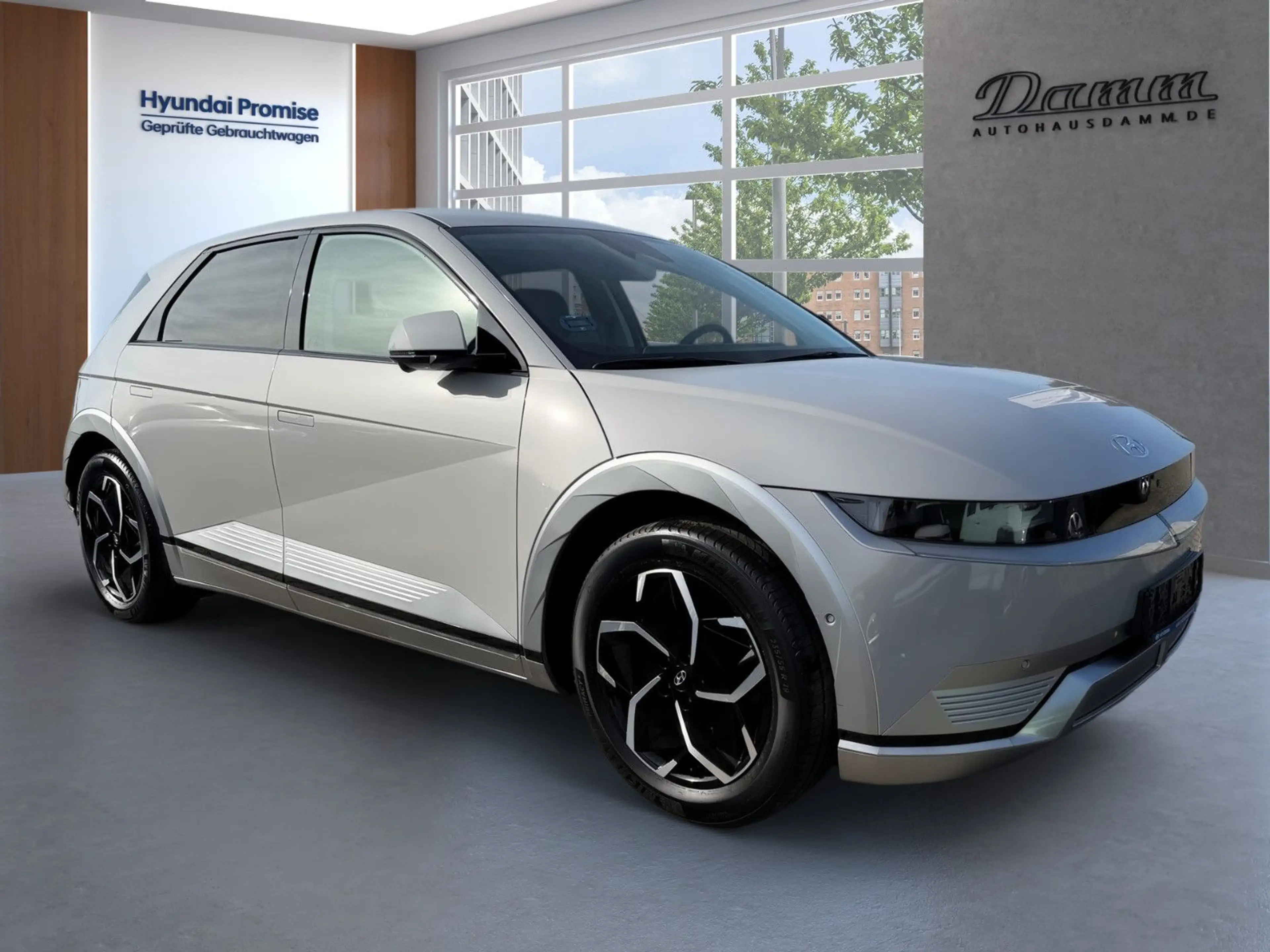 Hyundai IONIQ 5 UNIQ — photo 2