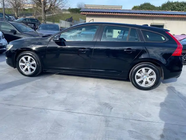 Volvo V60 view 7