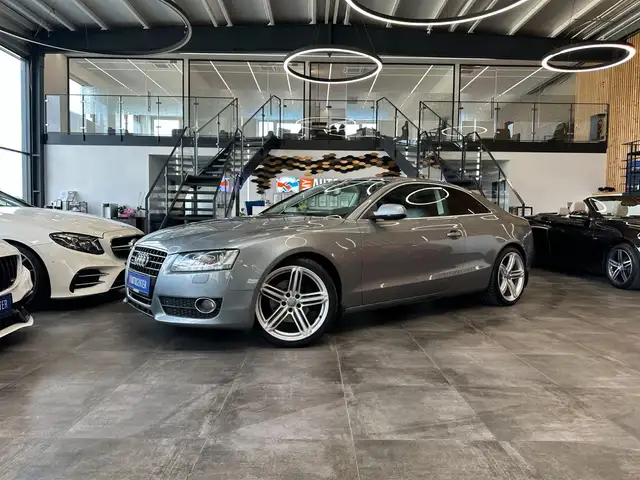 Audi A5 Coupe 3.0 TDI quattro *Xenon*Kamera*Navi*SHZ*
