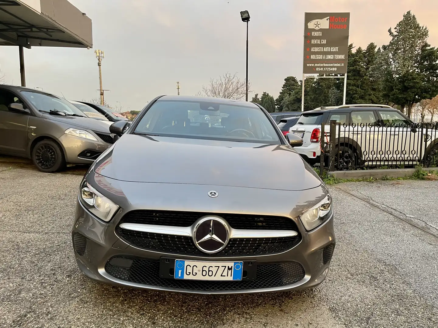 Mercedes-Benz A 180 d Sport auto Grigio - 2
