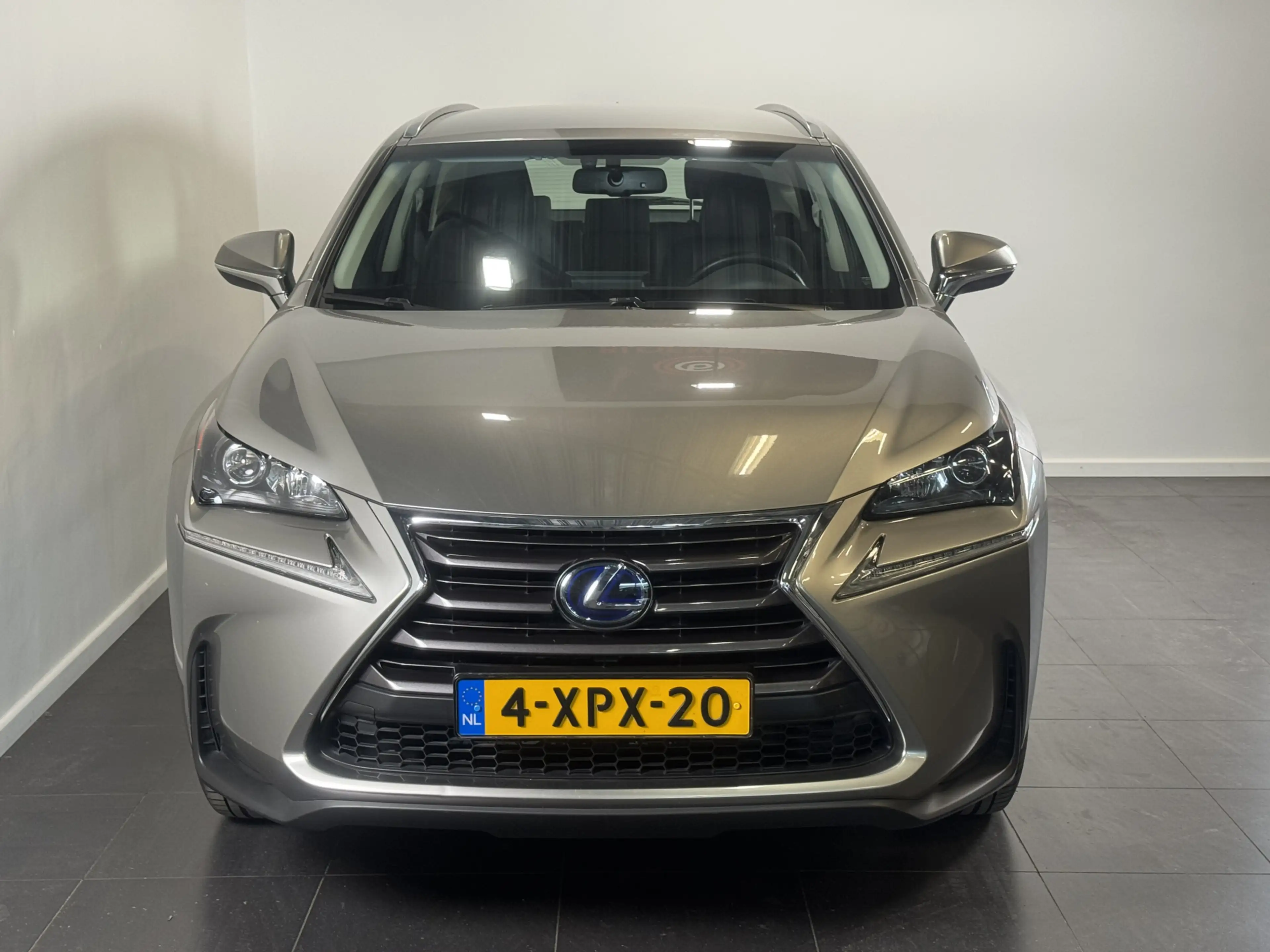 Lexus NX 300h AWD 25th Edition | Trekhaak afneembaar | Dealer on — photo 3