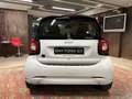 smart forTwo Coupé EQ Weiß - thumbnail 7