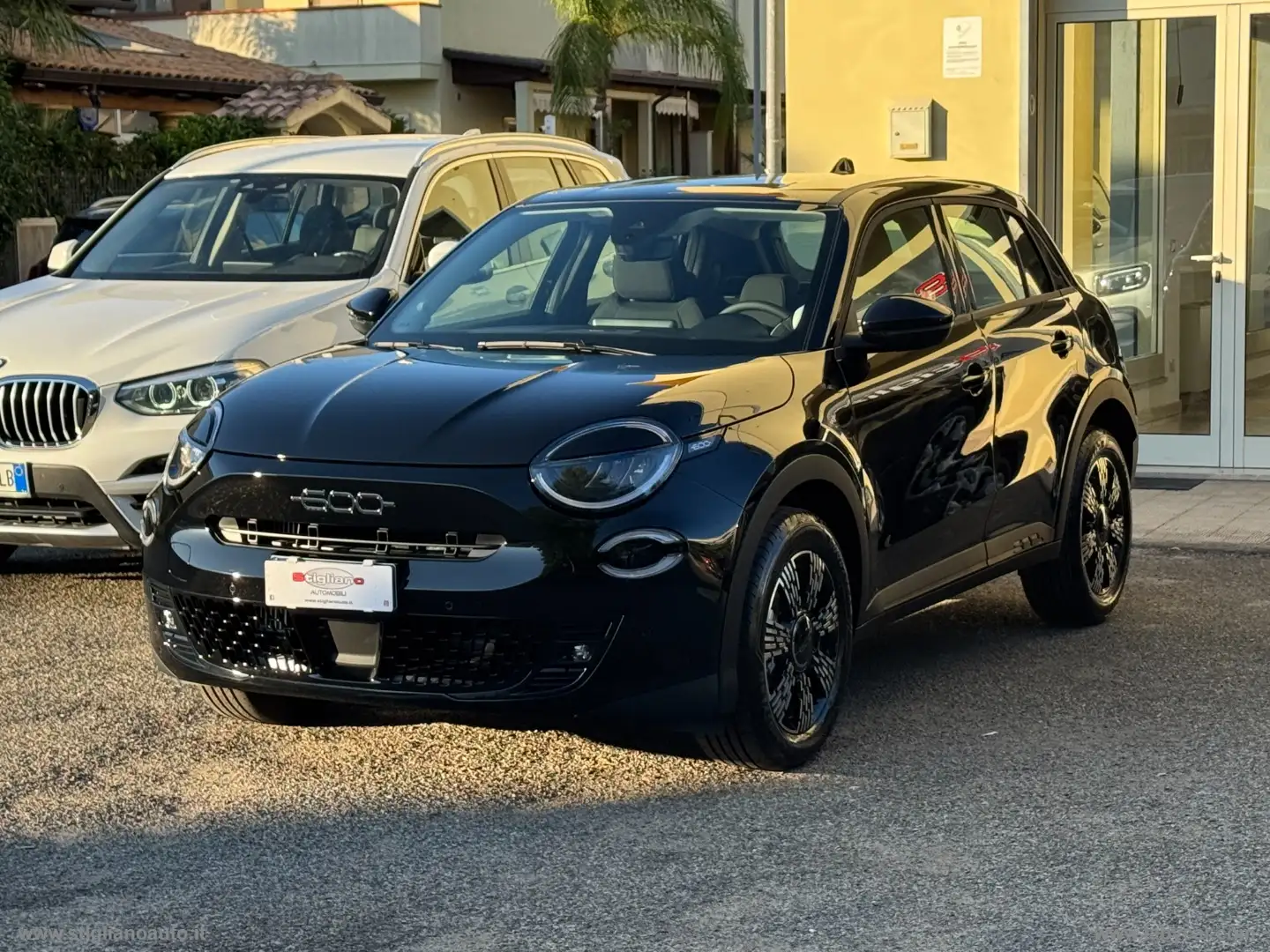 Fiat 600 Hybrid 110 CV DCT MHEV Icon KM0 Nero - 2