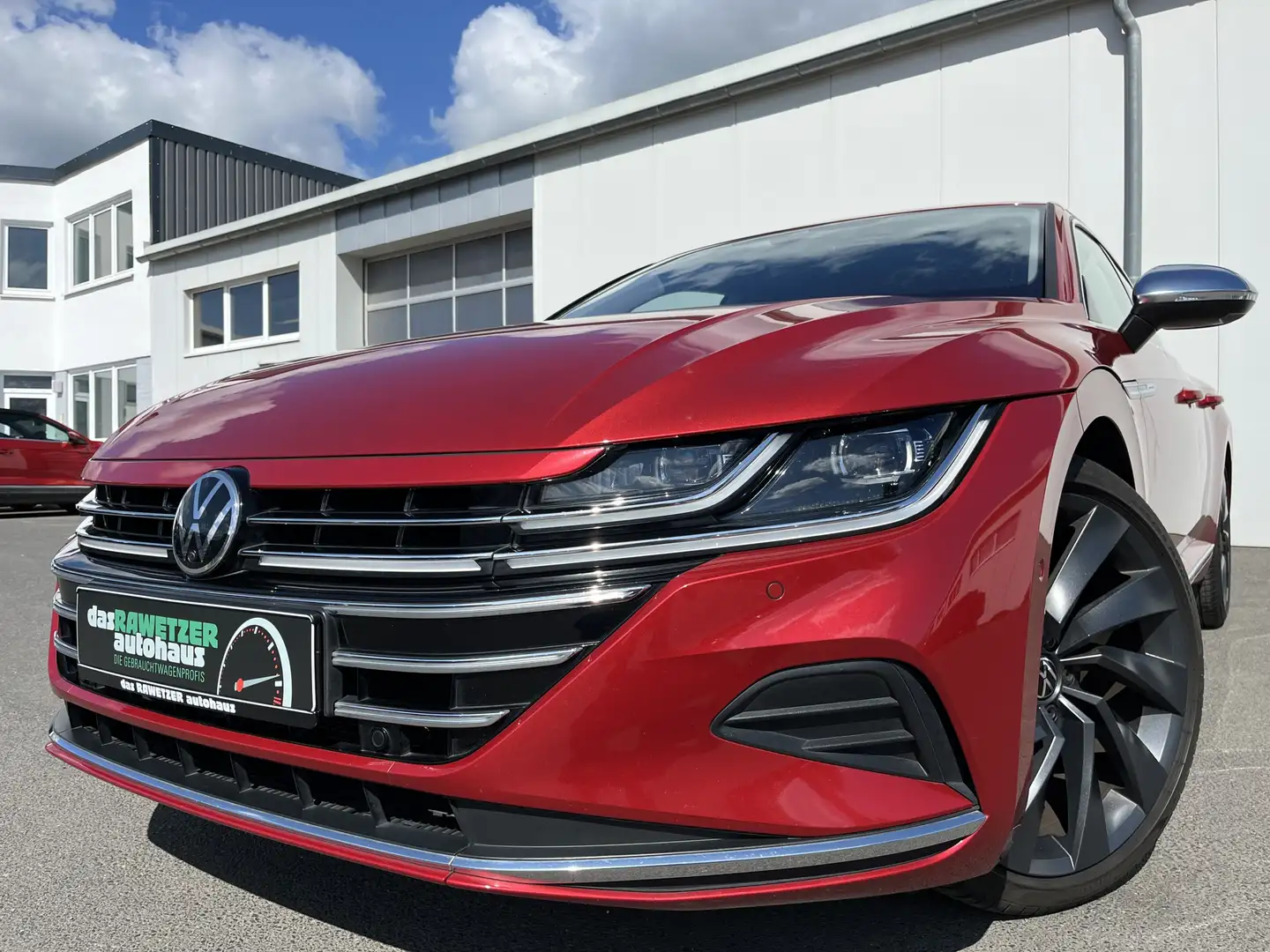 Volkswagen Arteon 2.0 TDI DSG Shooting Brake Elegance 197€ m. 20% Roşu - 1