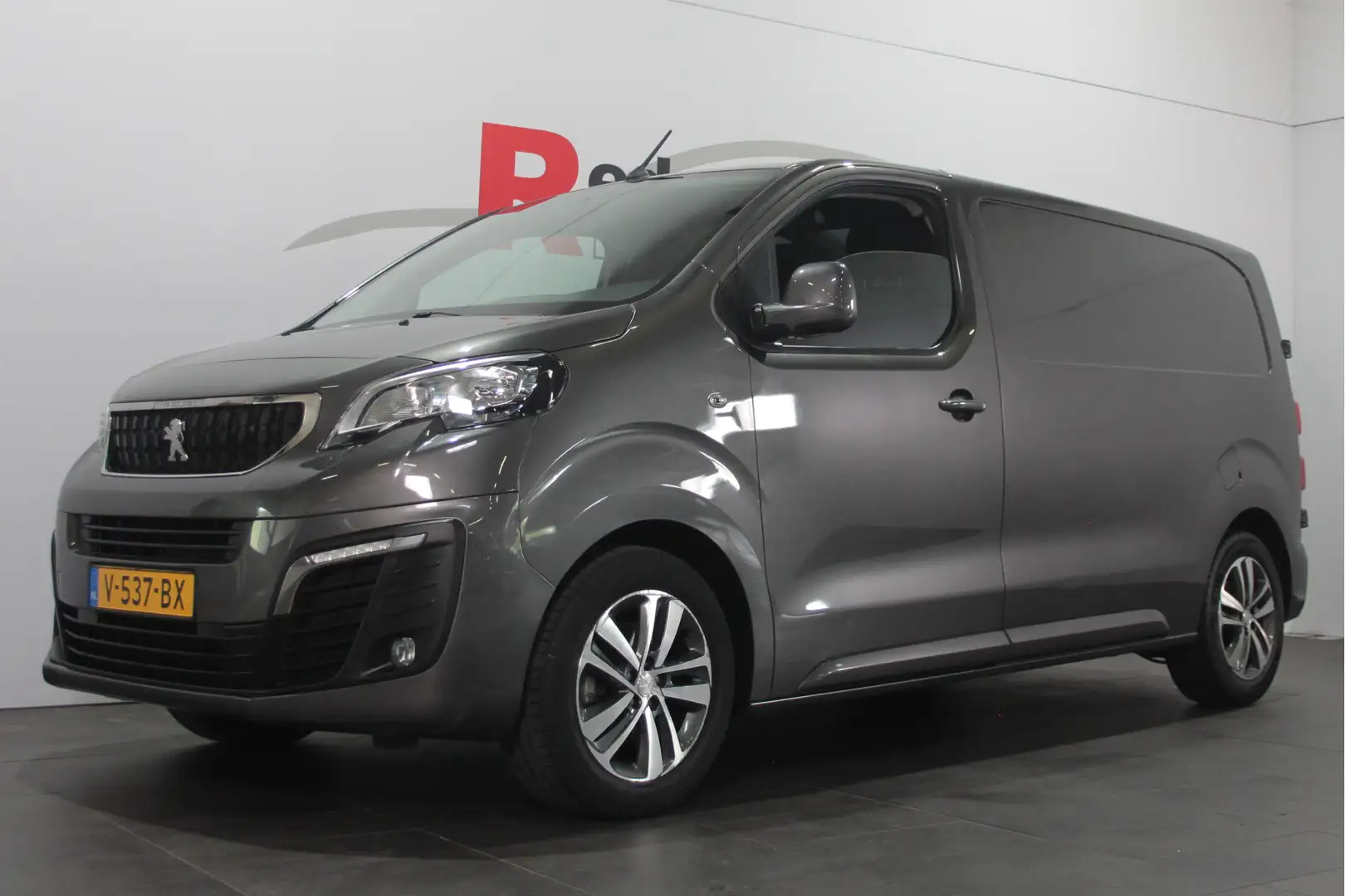 Peugeot Expert 226S 1.6 BlueHDI 95 Pro - 3 pers. - Airco / Carpla - 1